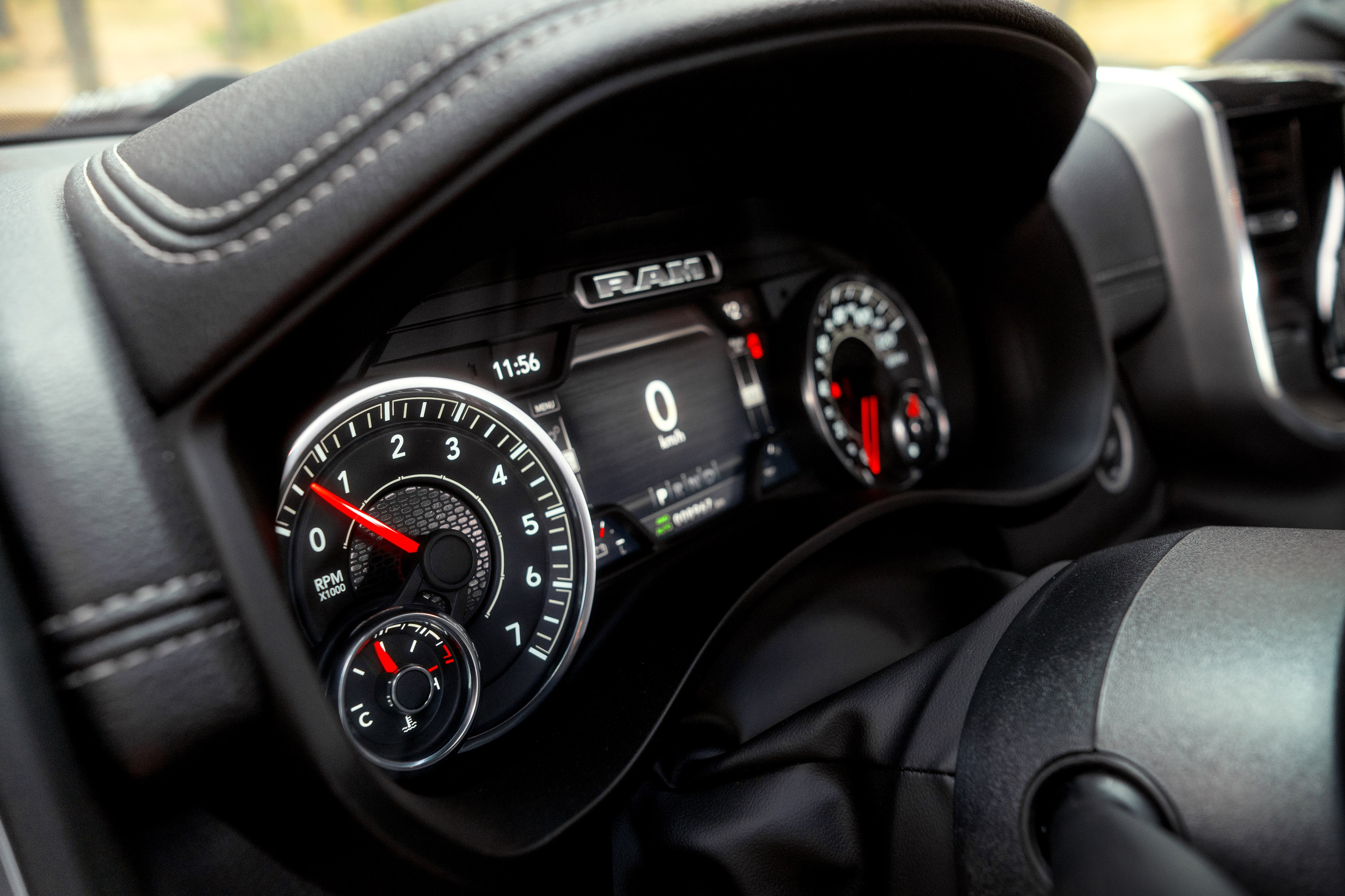 Фотографии RAM 1500 Laramie