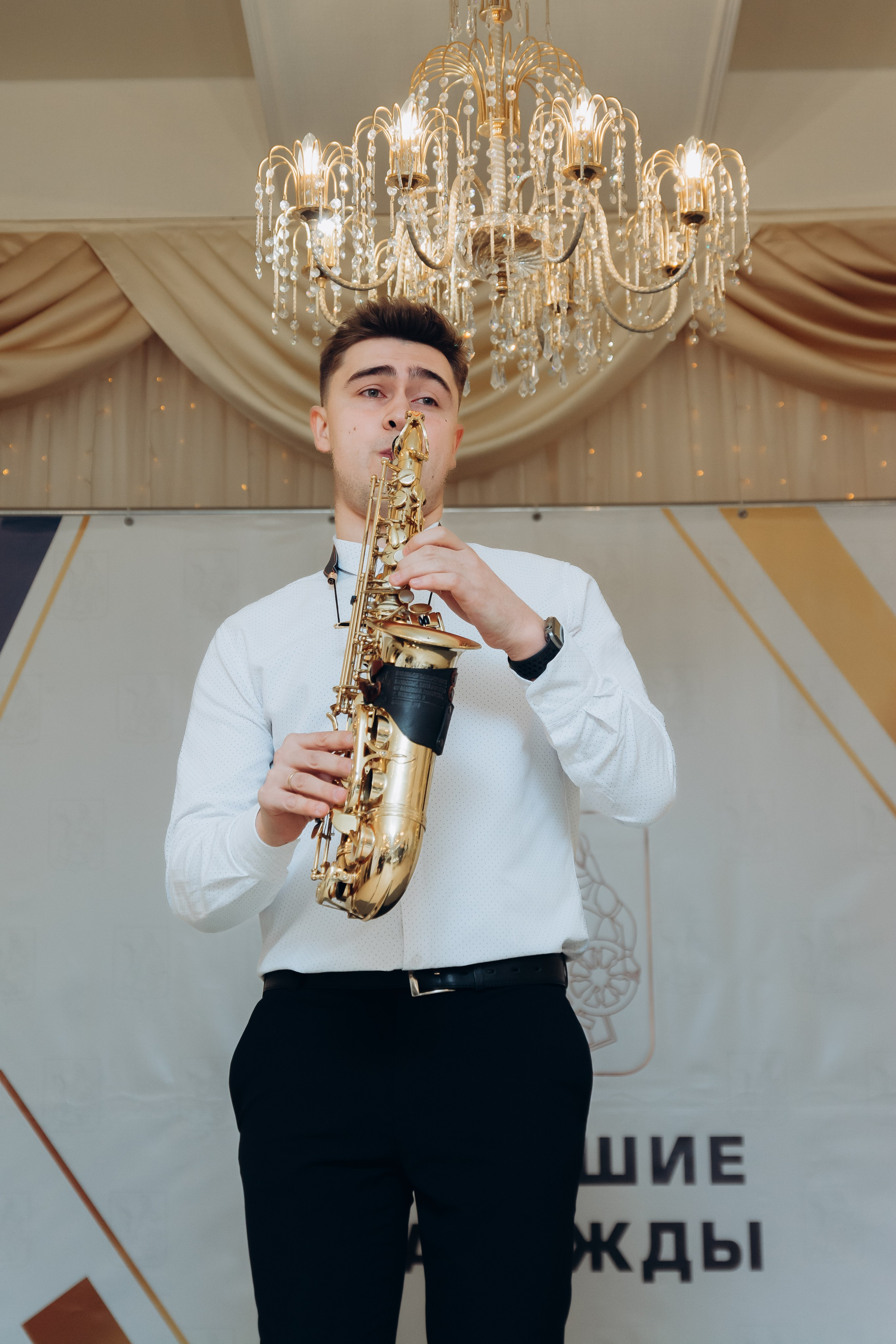 Портфолио. Фотограф — Роман Тихомиров. Выпускные альбомы Иваново / Роман Тихомиров