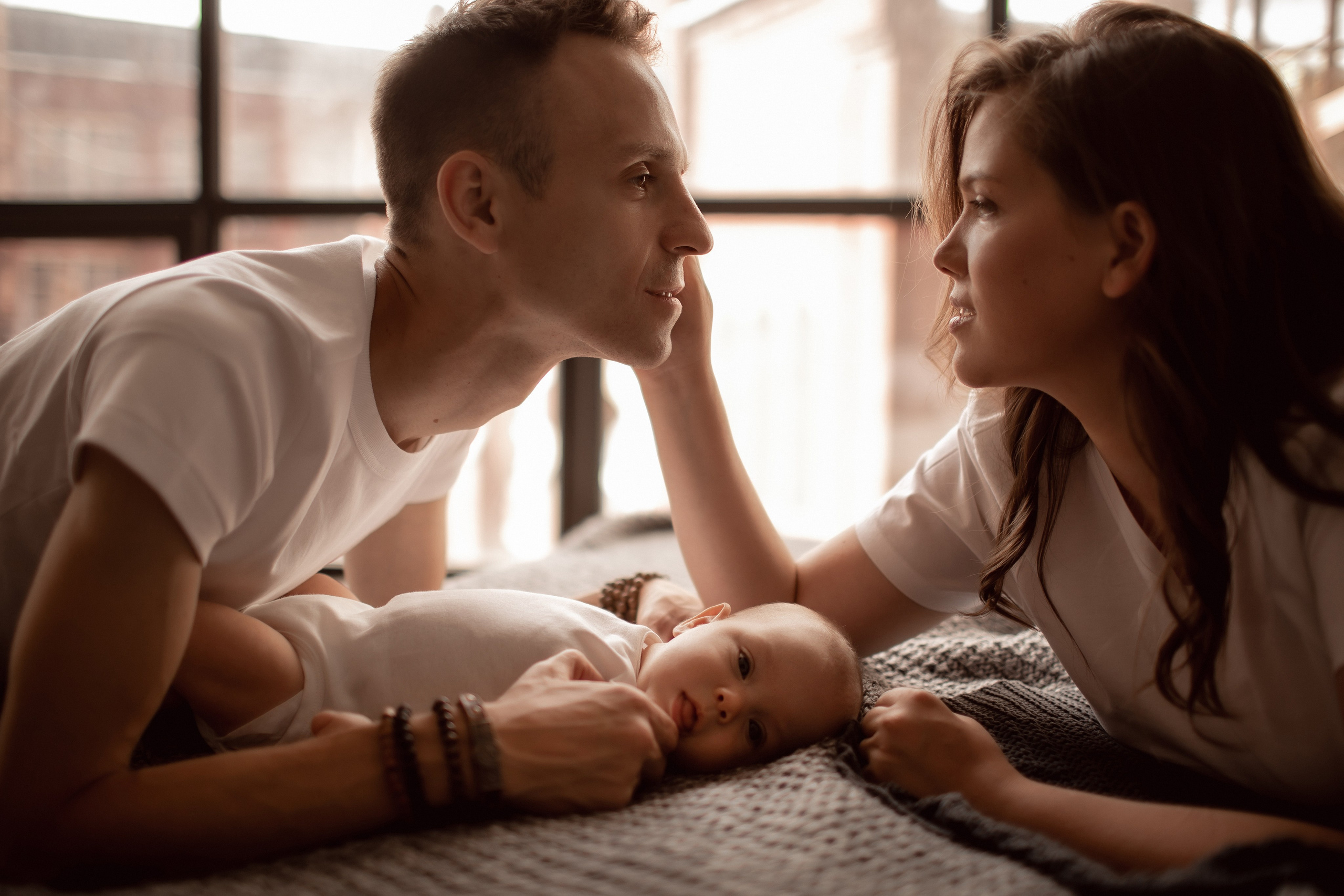 Валерия и Геннадий с крошкой. Семейный фотограф в Москве