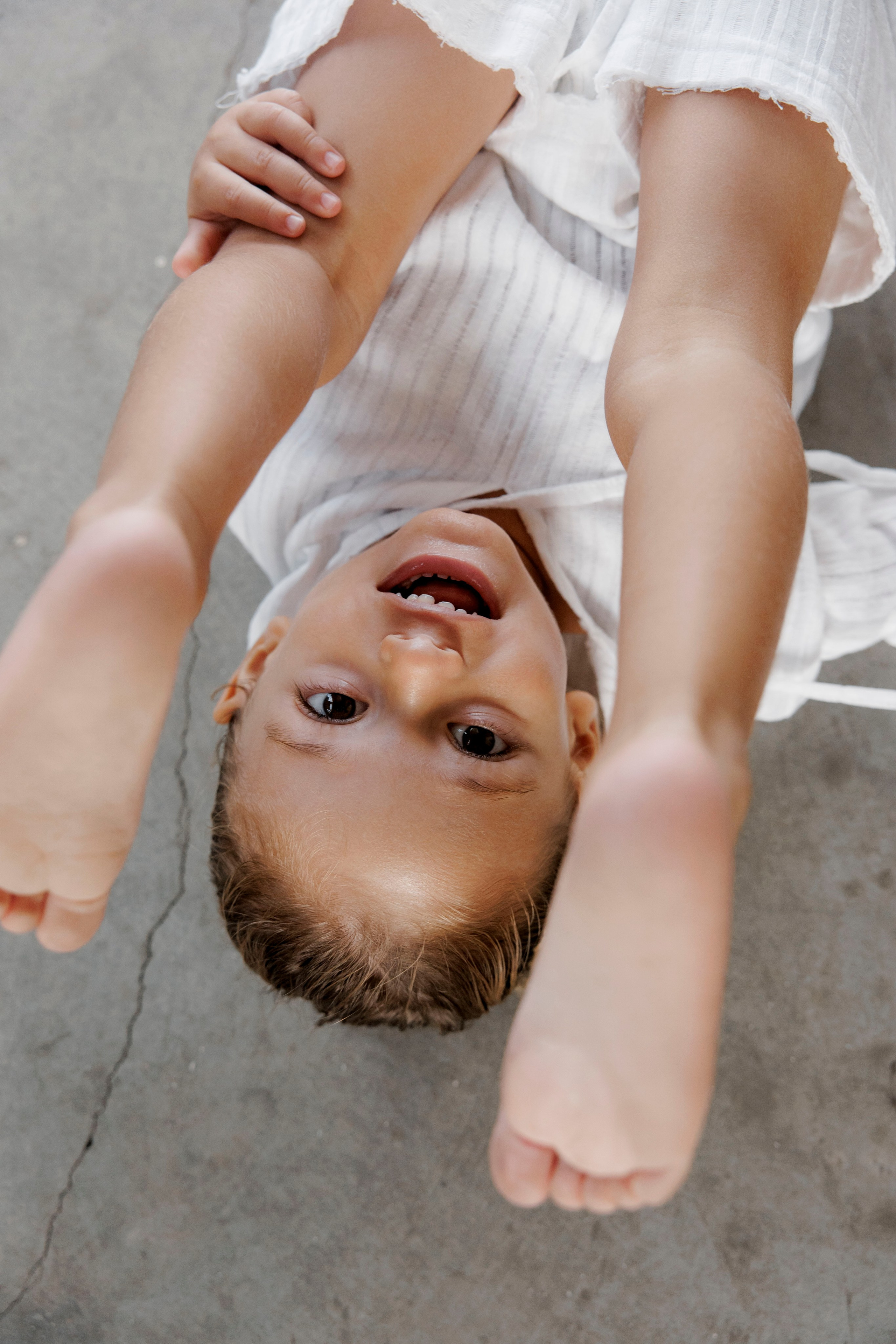 Pregnancy photoshoot inside the studio in Tel Aviv. Главная