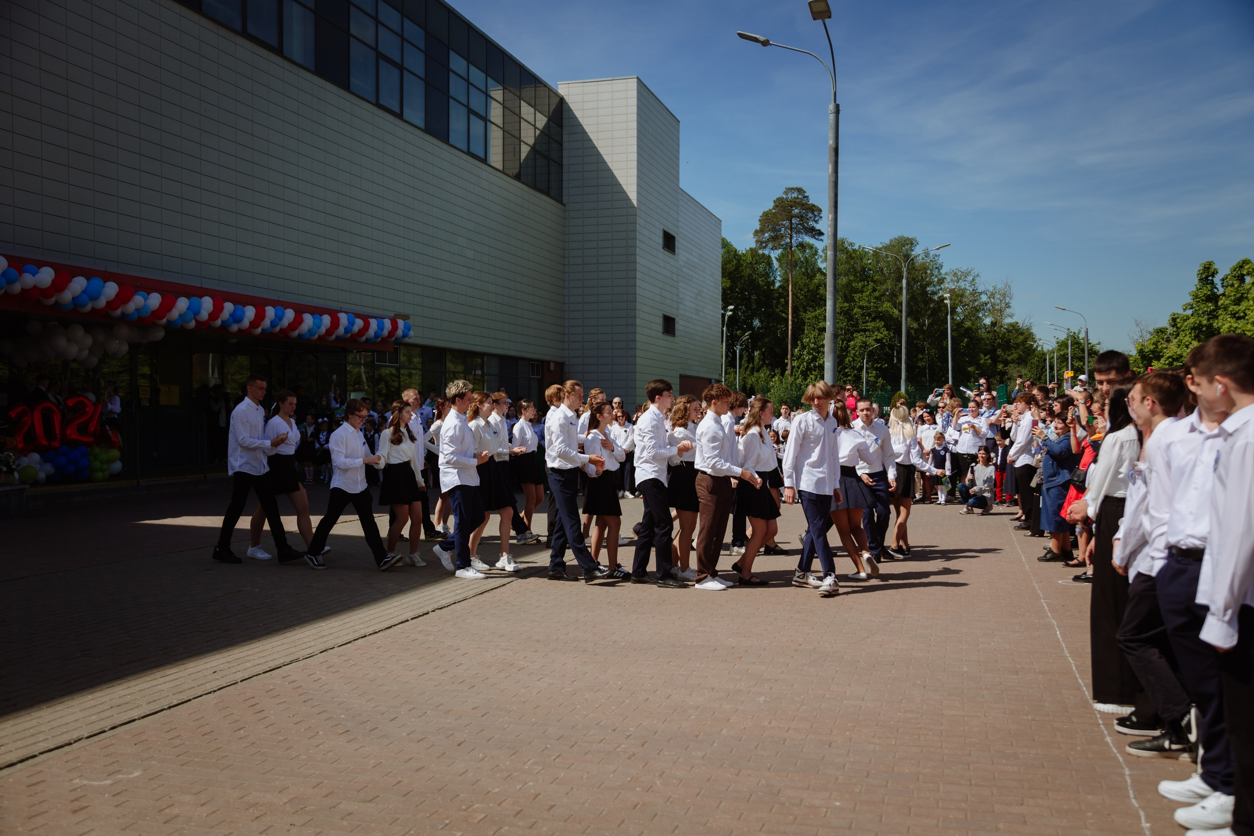Последний звонок 2024 (2 часа фотосъемки). Профессиональный фотограф Надежда Антонова