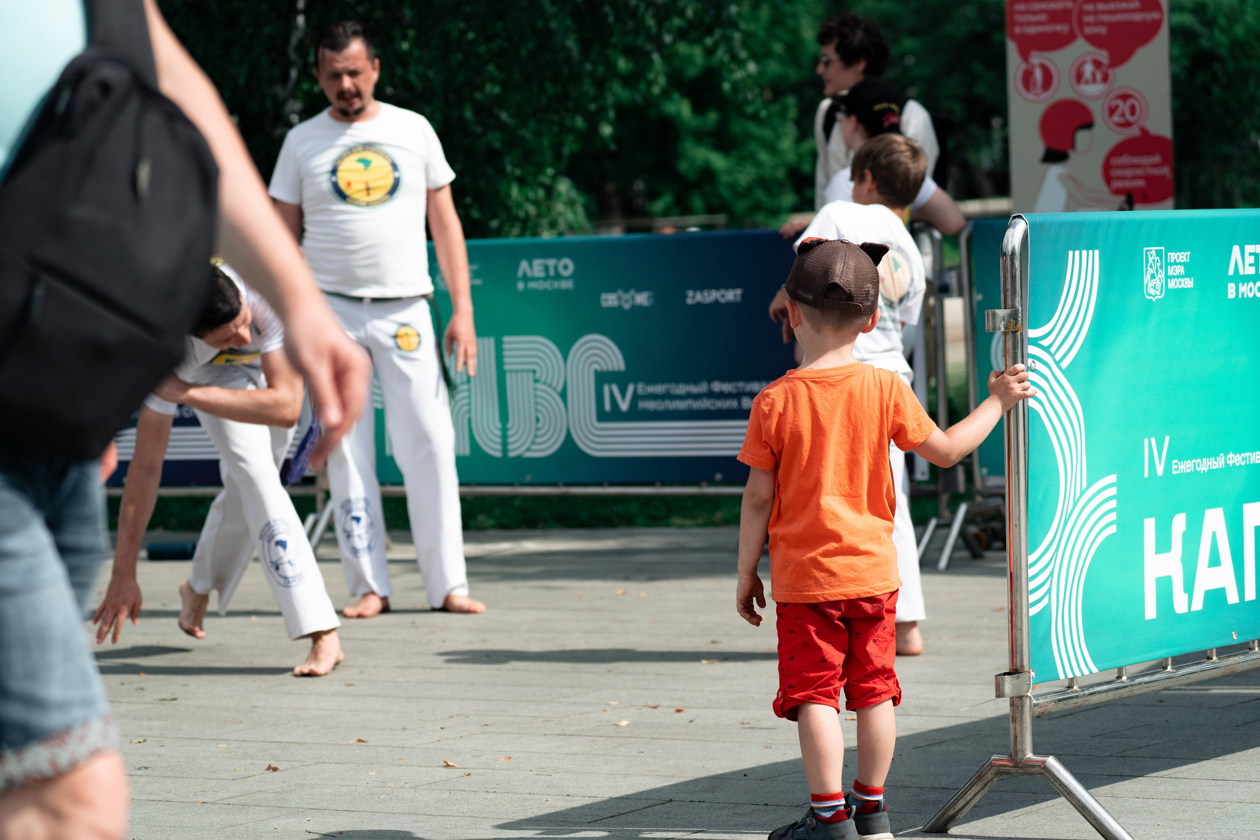 Открытый класс AXE Capoeira на фестивале неолимписких видов спорта на ВДНХ 2025 г:. Фотограф в Москве Ткаченко Владимир