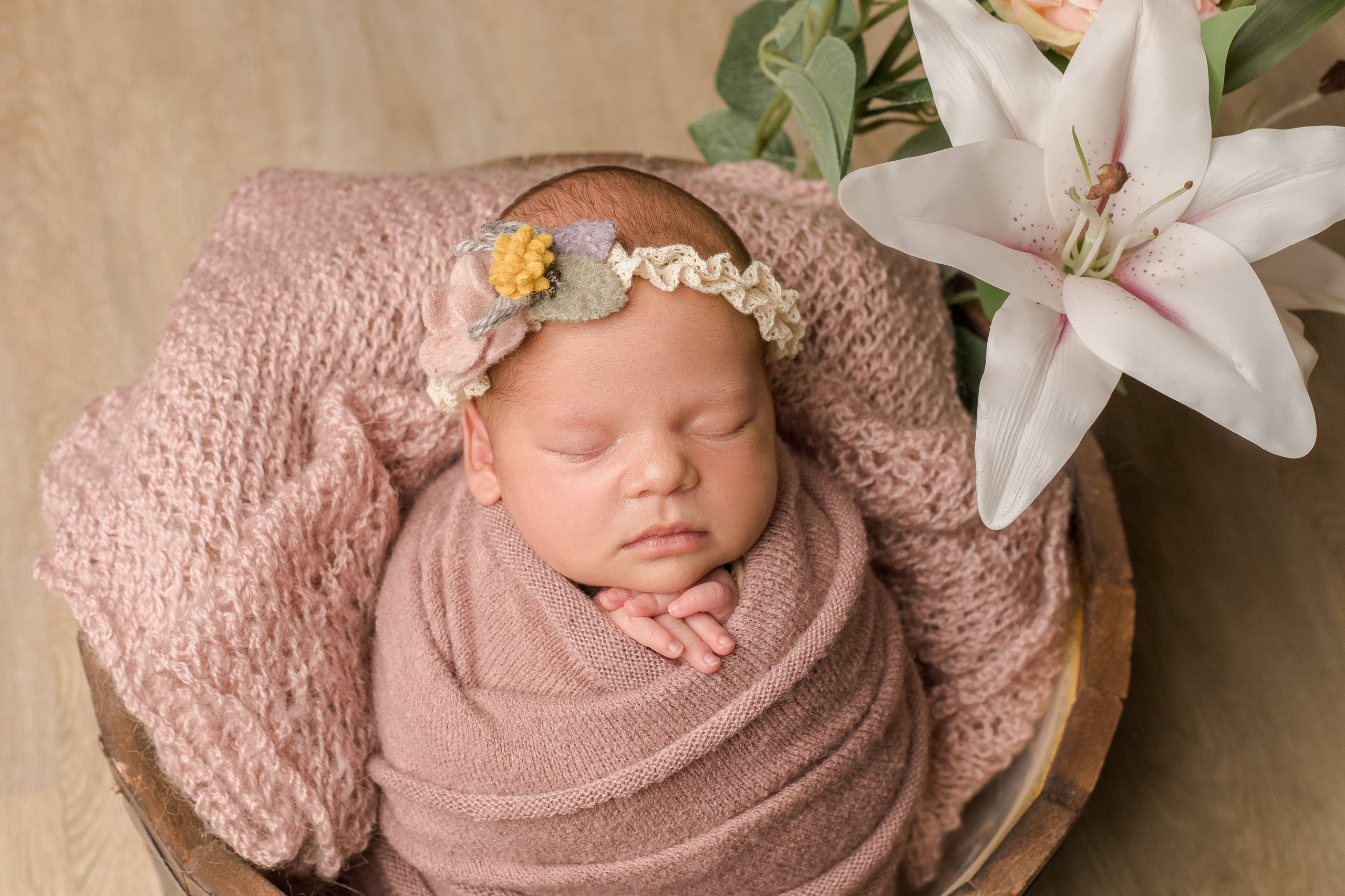 Новорожденные. Фотограф новорожденных Омск —со всем необходимым к вам домой