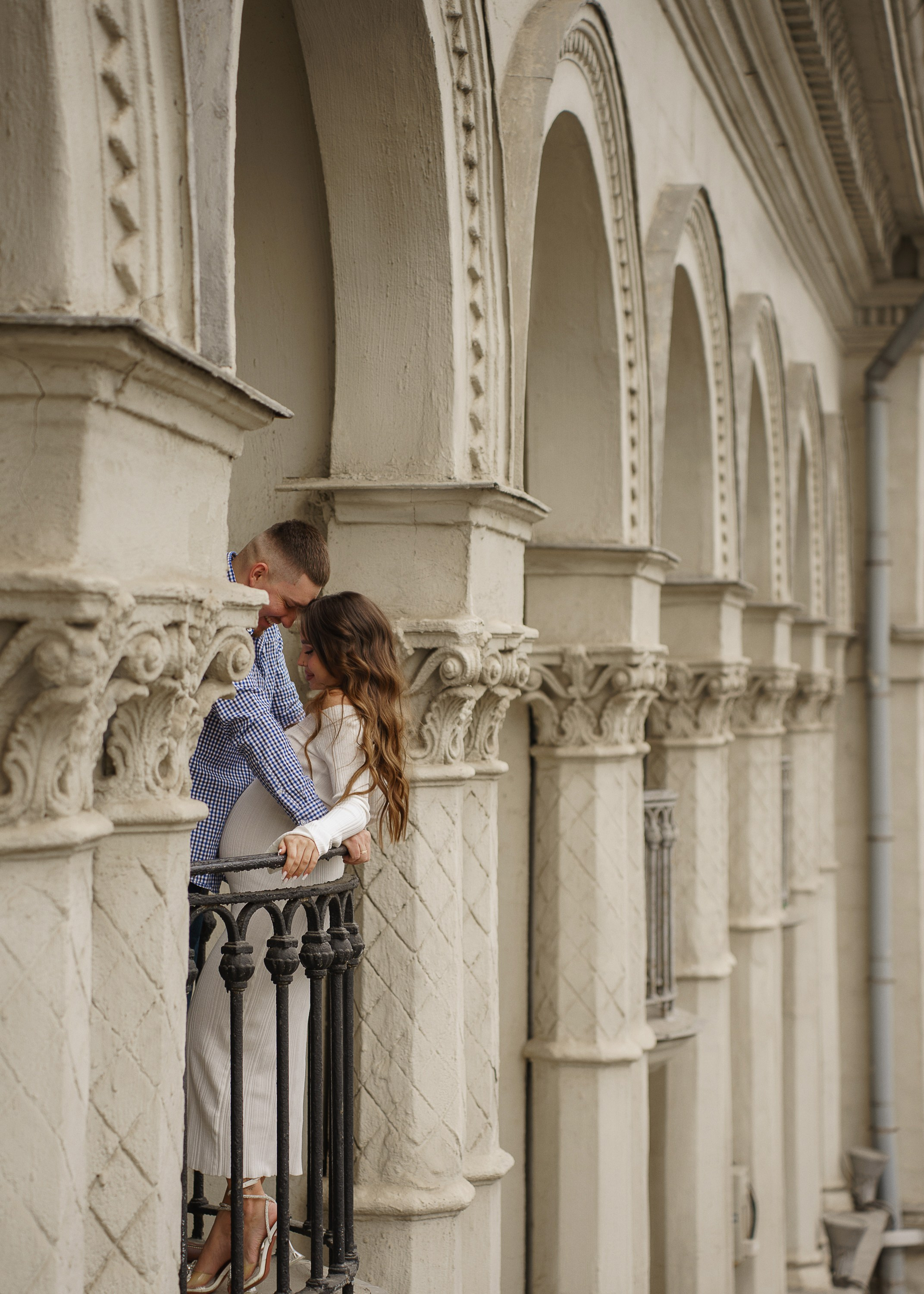 САША И ЛЕША. Женский портрет