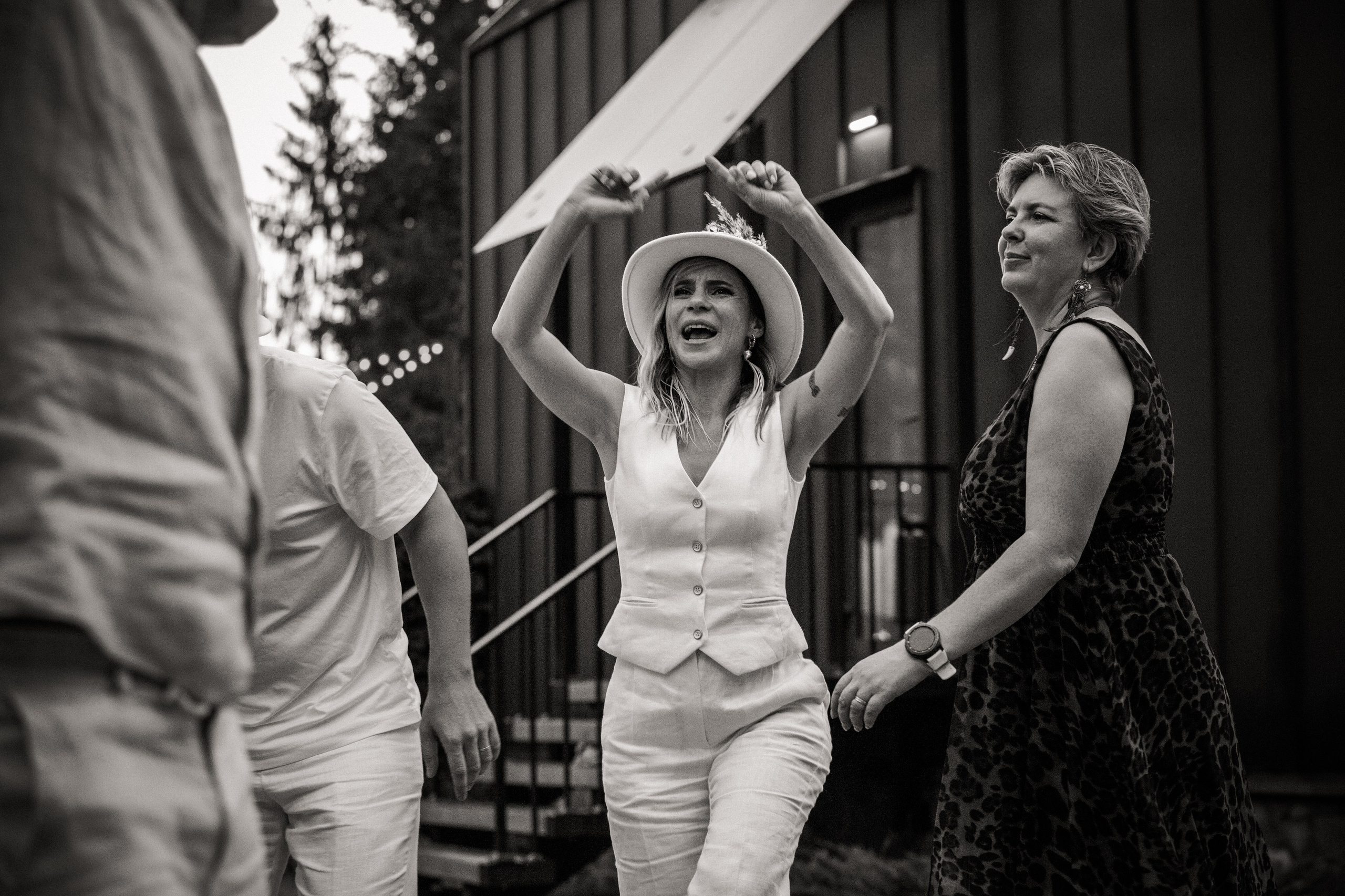 Свадебная фотосъемка в загородном отеле «LaFa». Свадебный и семейный фотограф в Москве и Подмосковье Лариса Козлова