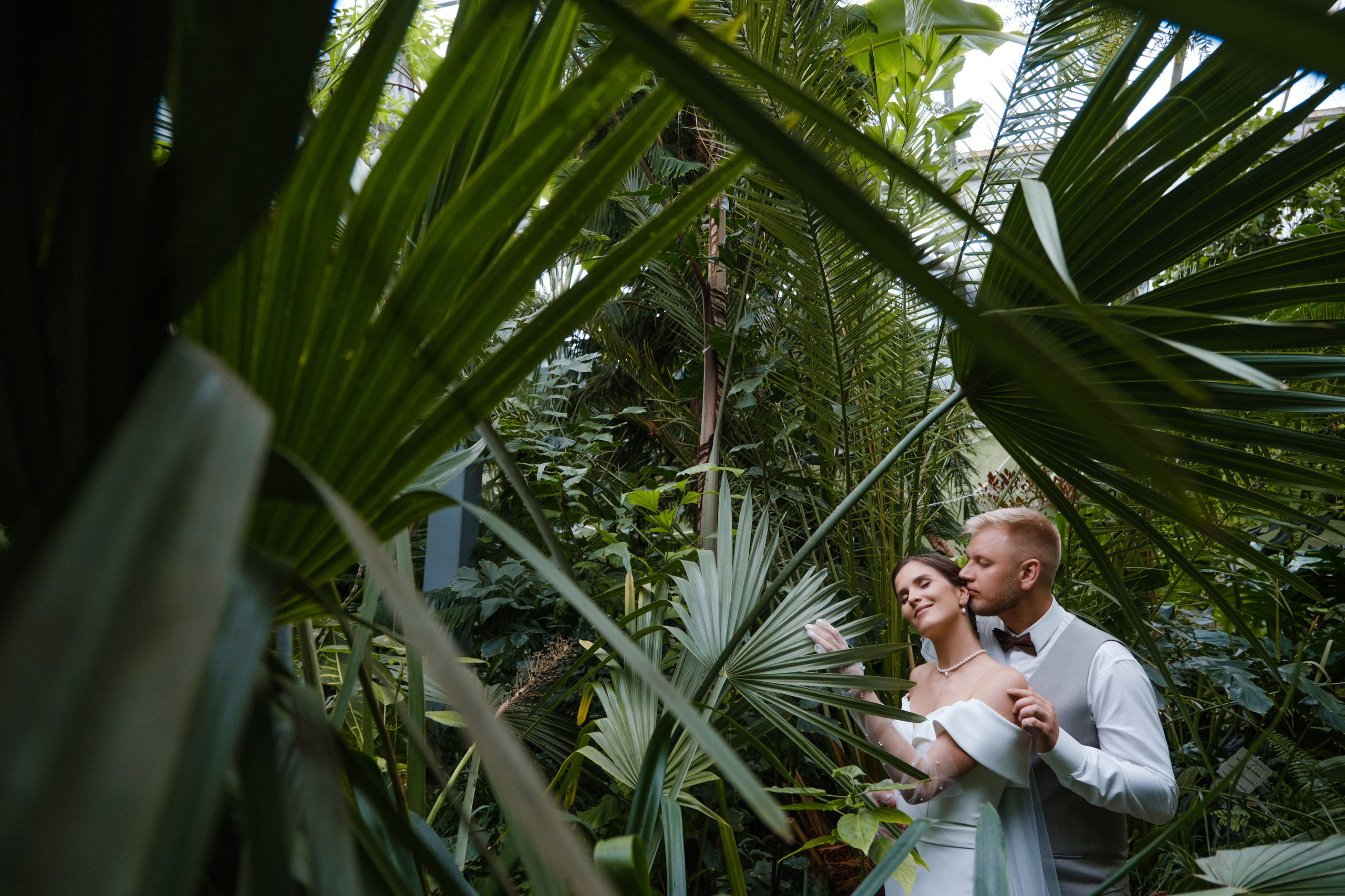 Ботанический сад Самарского университета. Wedding photographer