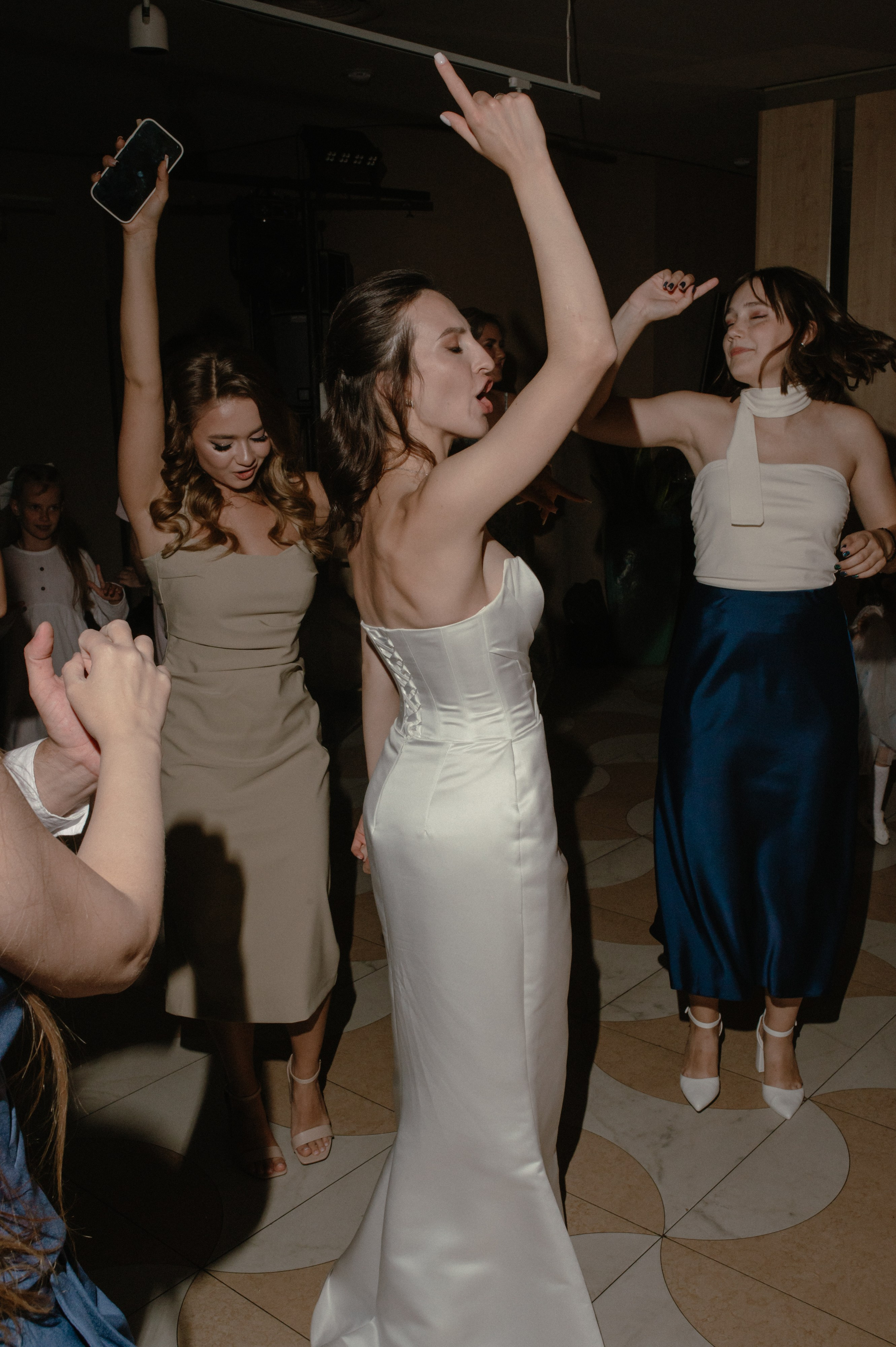 03.08.2024. RETOUCH-HOUSE