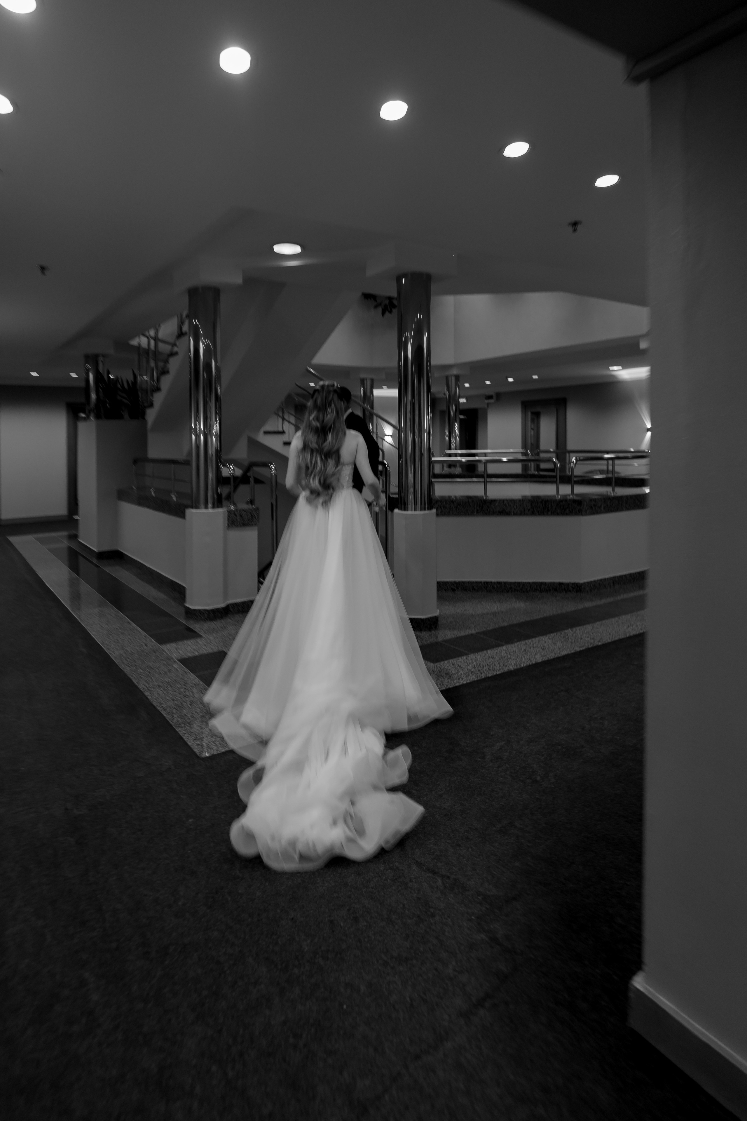 СВАДЕБНАЯ СЬЕМКА СБОРОВ В ОТЕЛЕ И ВЫЕЗД НА ЦЕРЕМОНИЮ (СНЯТО В СИБИРЕ В НИЖНЕВАРТОВСКЕ). Профессиональный фотограф, Санкт-Петербург — Виктория Богомолова