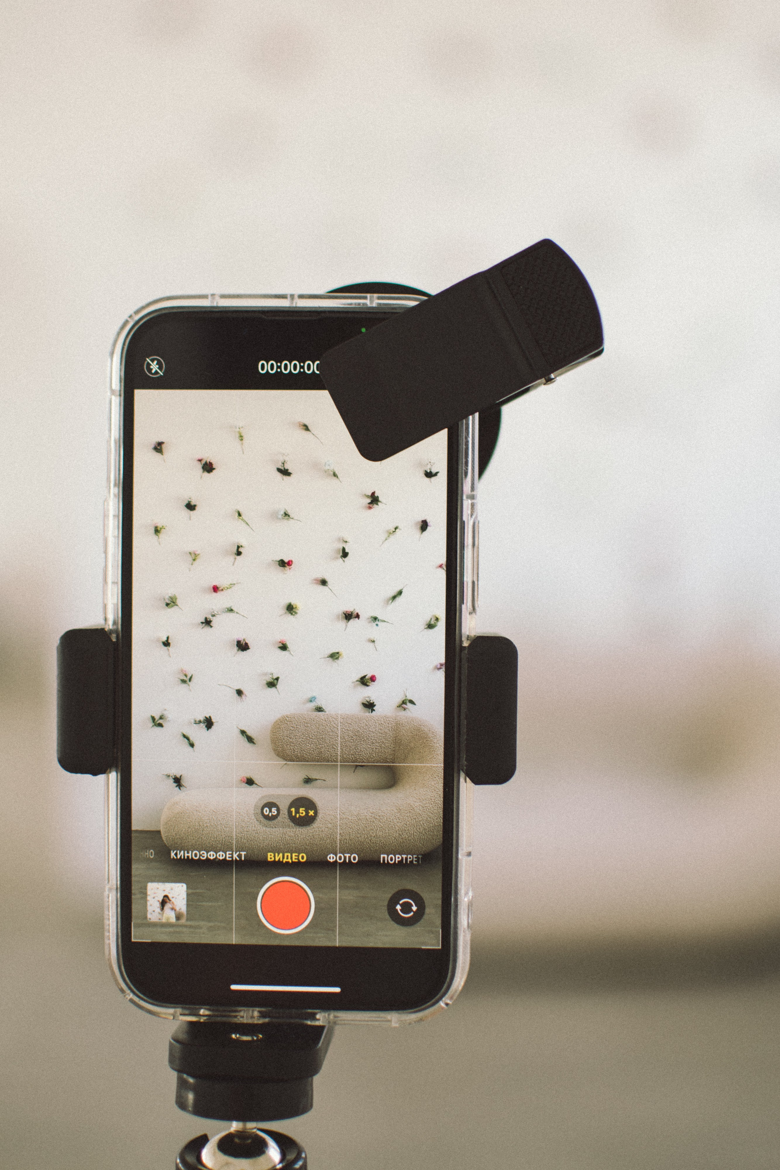 Анастасия, съемка как на пленку. Индивидуальная и контент-съемка в Екатеринбурге и Нижнем Тагиле