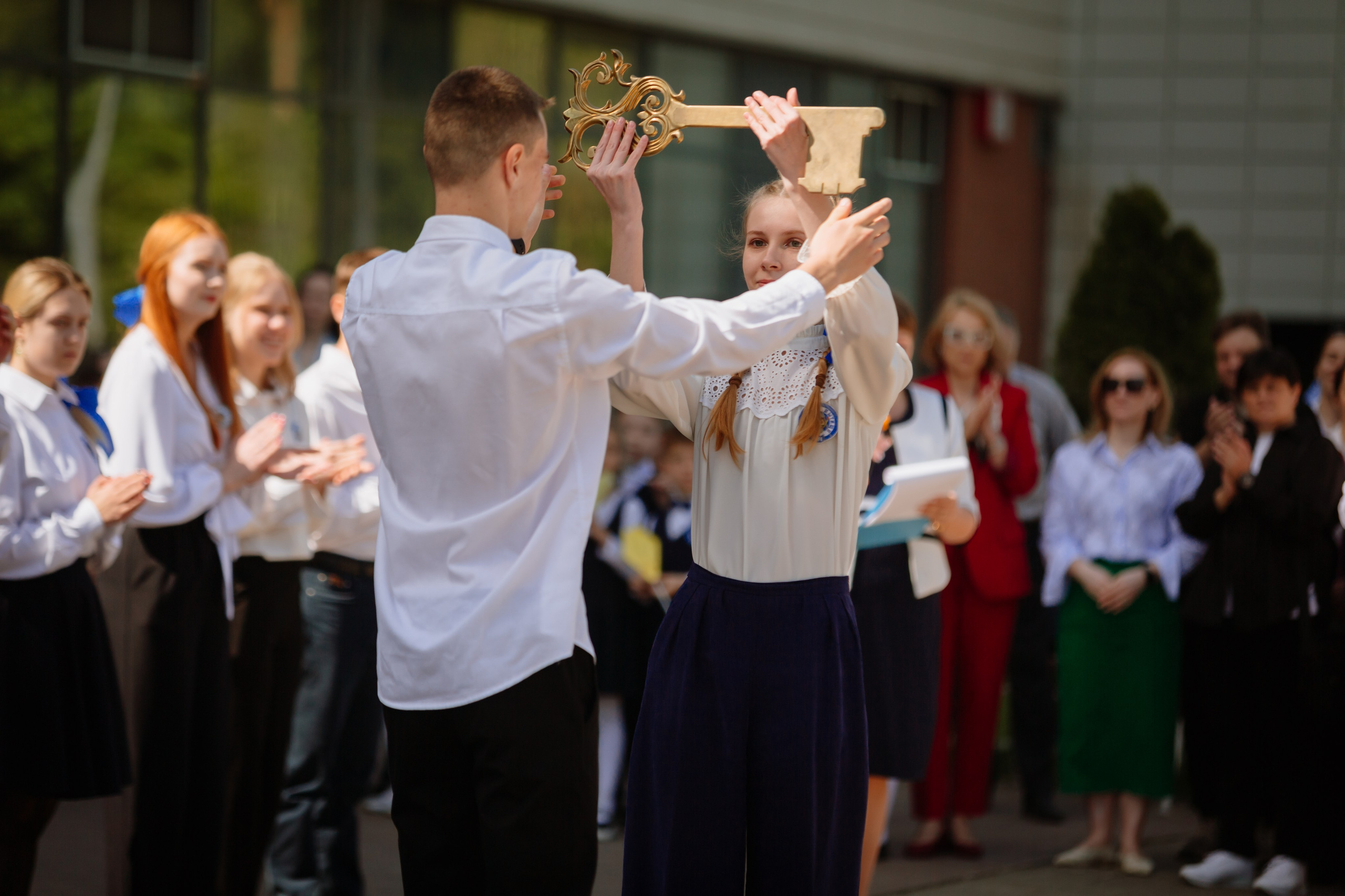 Последний звонок 2024 (2 часа фотосъемки). Профессиональный фотограф Надежда Антонова