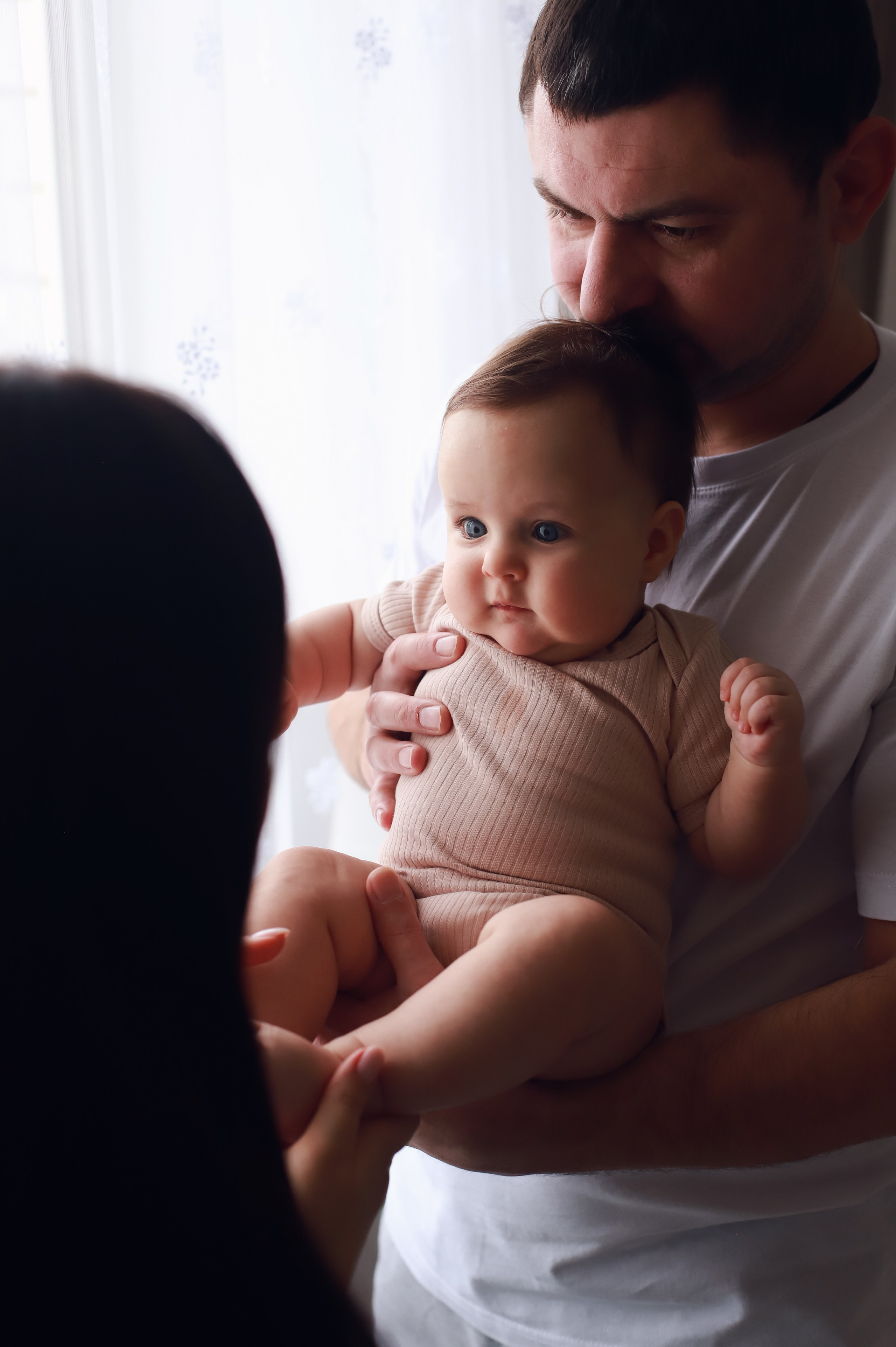 В кругу семьи. Фотограф новорожденных в г. Россошь Виктория Нечепуренко