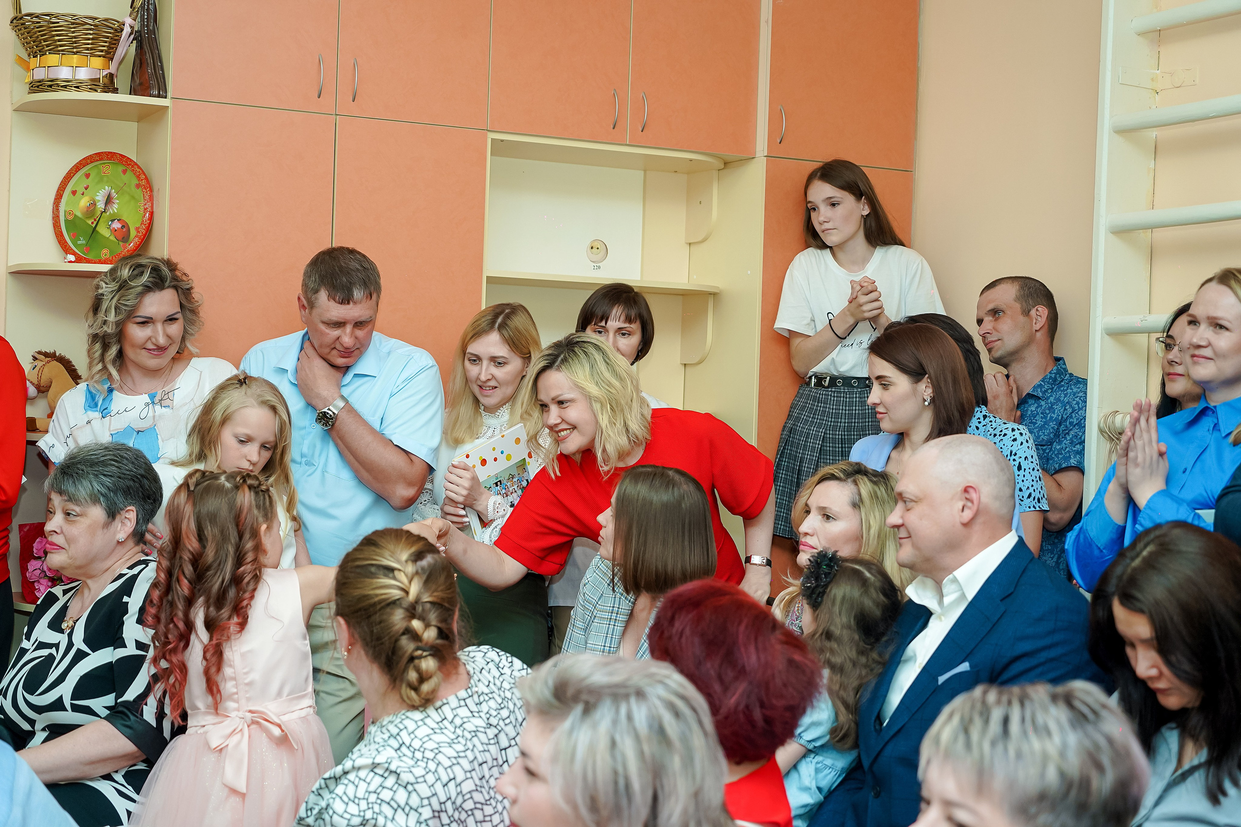 Фотосъемка видеосъёмка фотограф видеооператор новогодних утренников  в. Фотограф, видеооператор Нина Коршунова