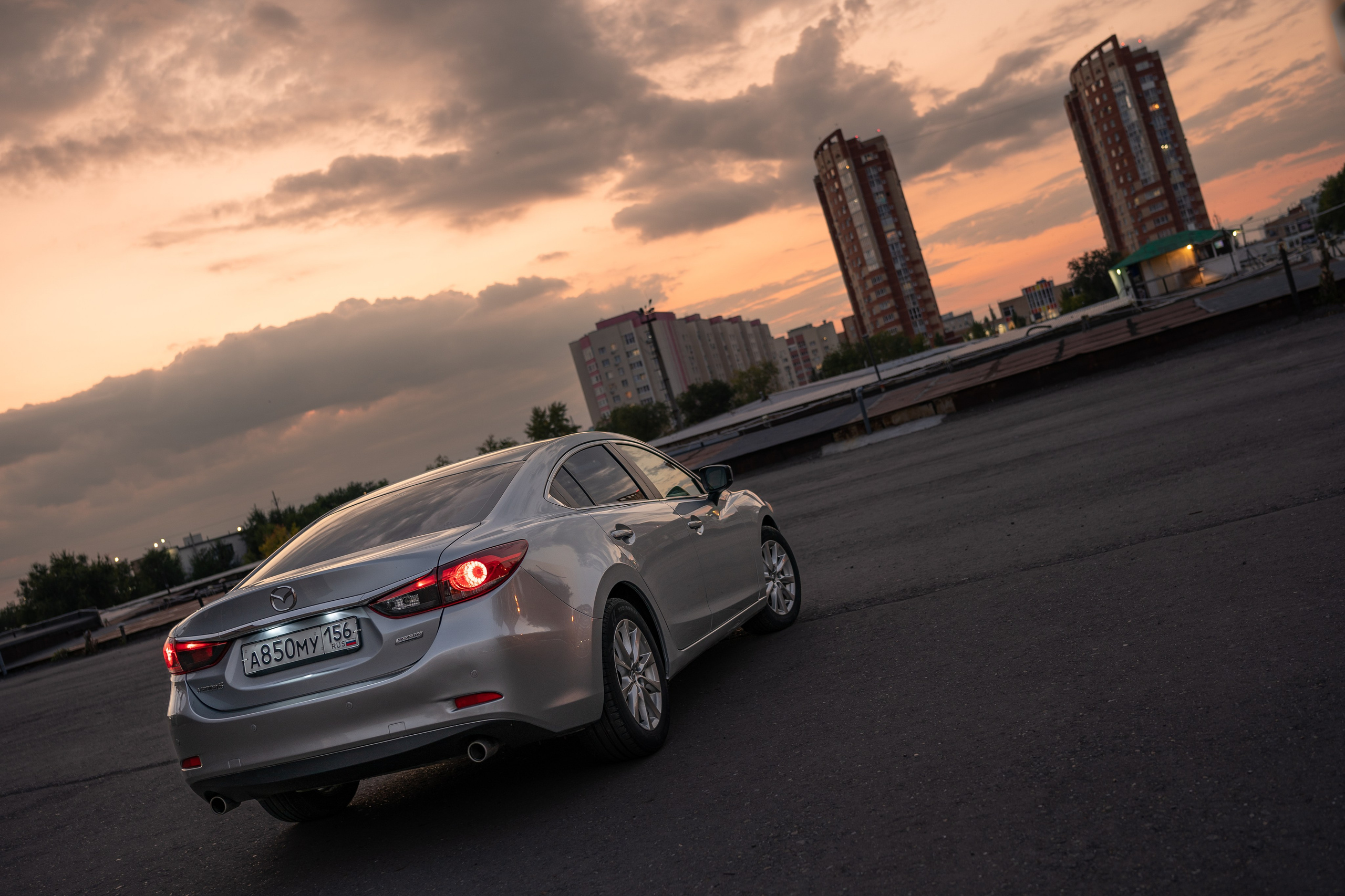 На продажу MAZDA 6. Автомобильный фотограф в Санкт Петербурге. Евгений Коновалов