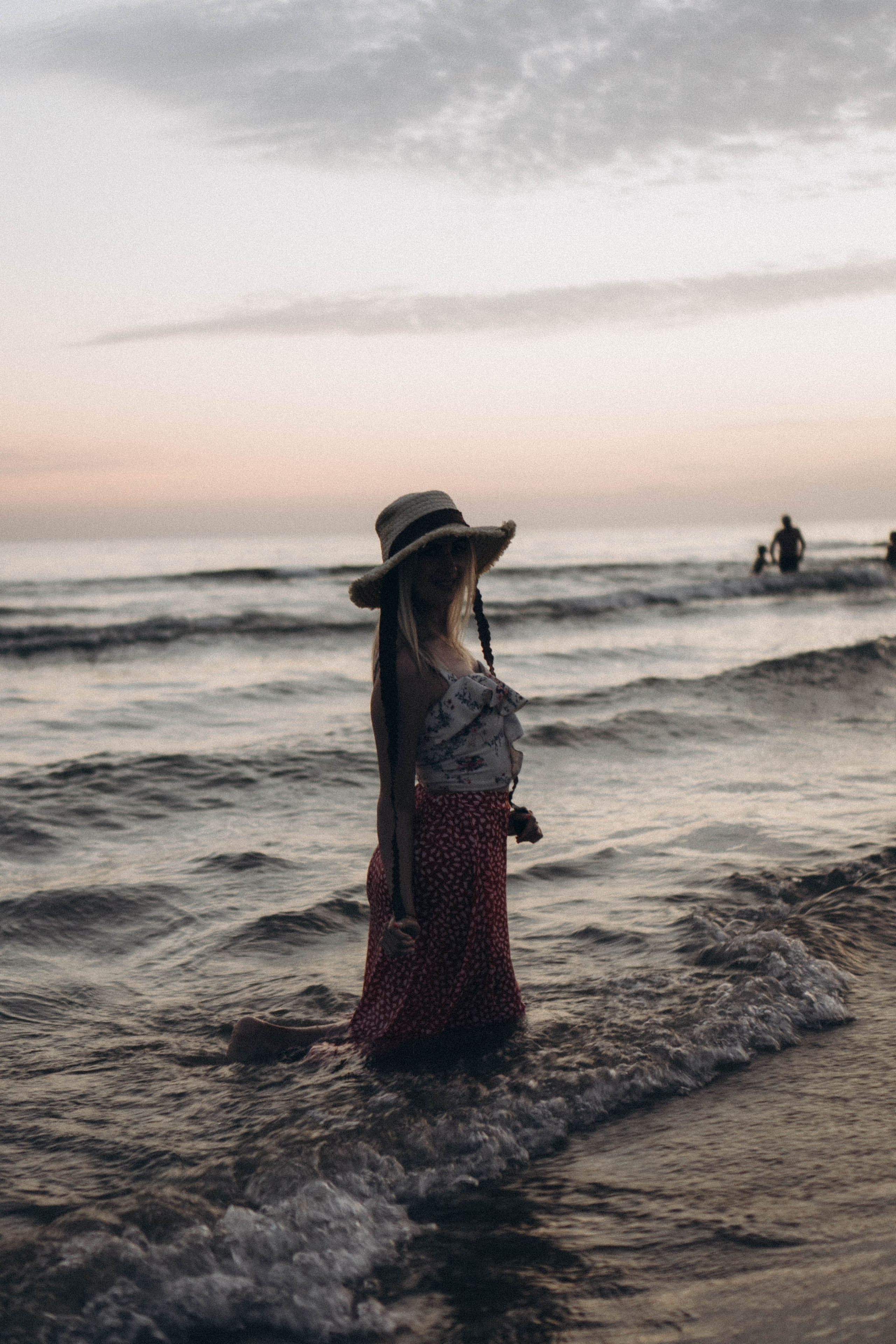 Июльский вечер на берегу черного моря. Профессиональный фотограф, Санкт-Петербург — Виктория Богомолова