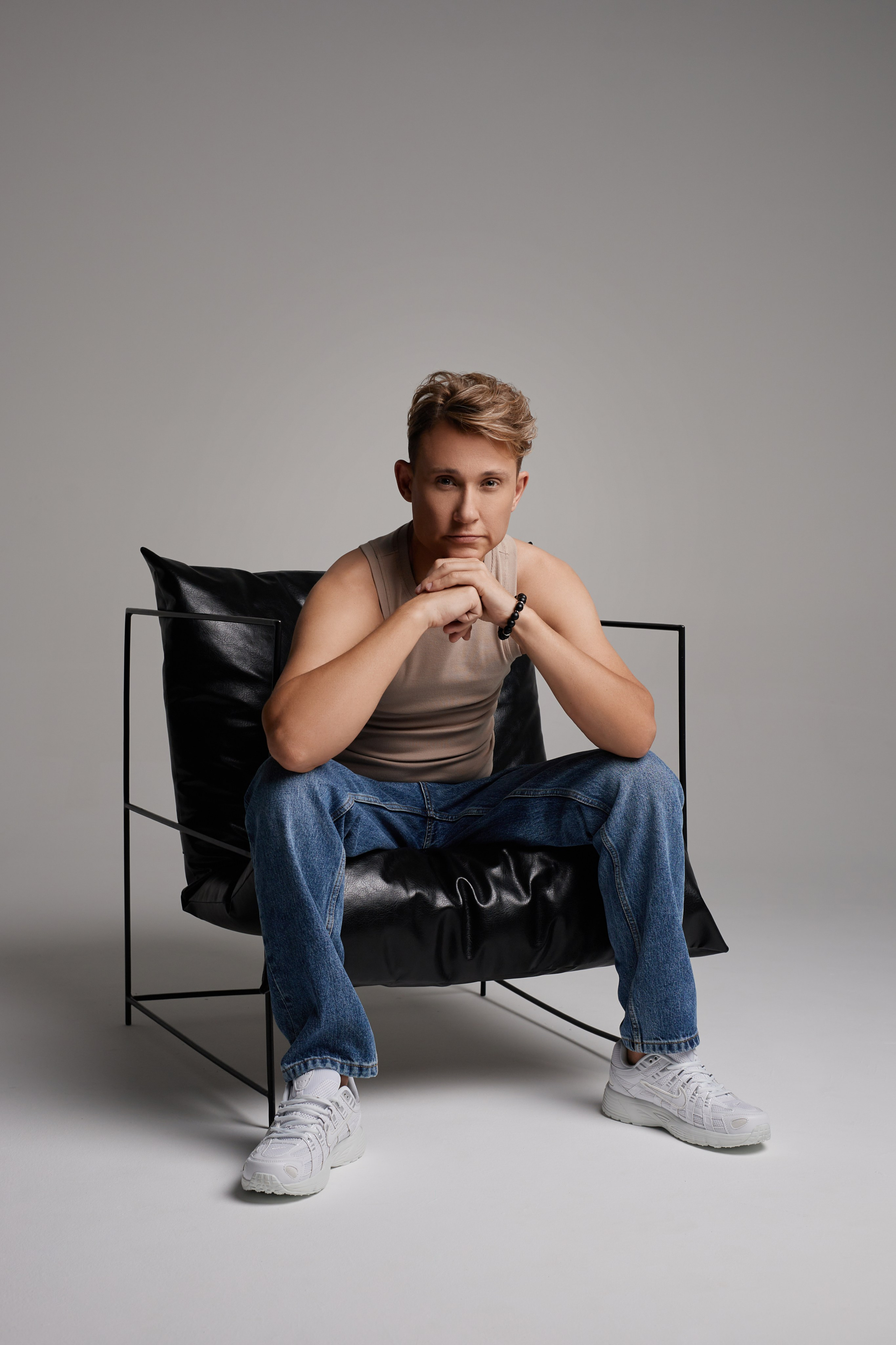 Мужчины. Фотограф Эдуард Суровый