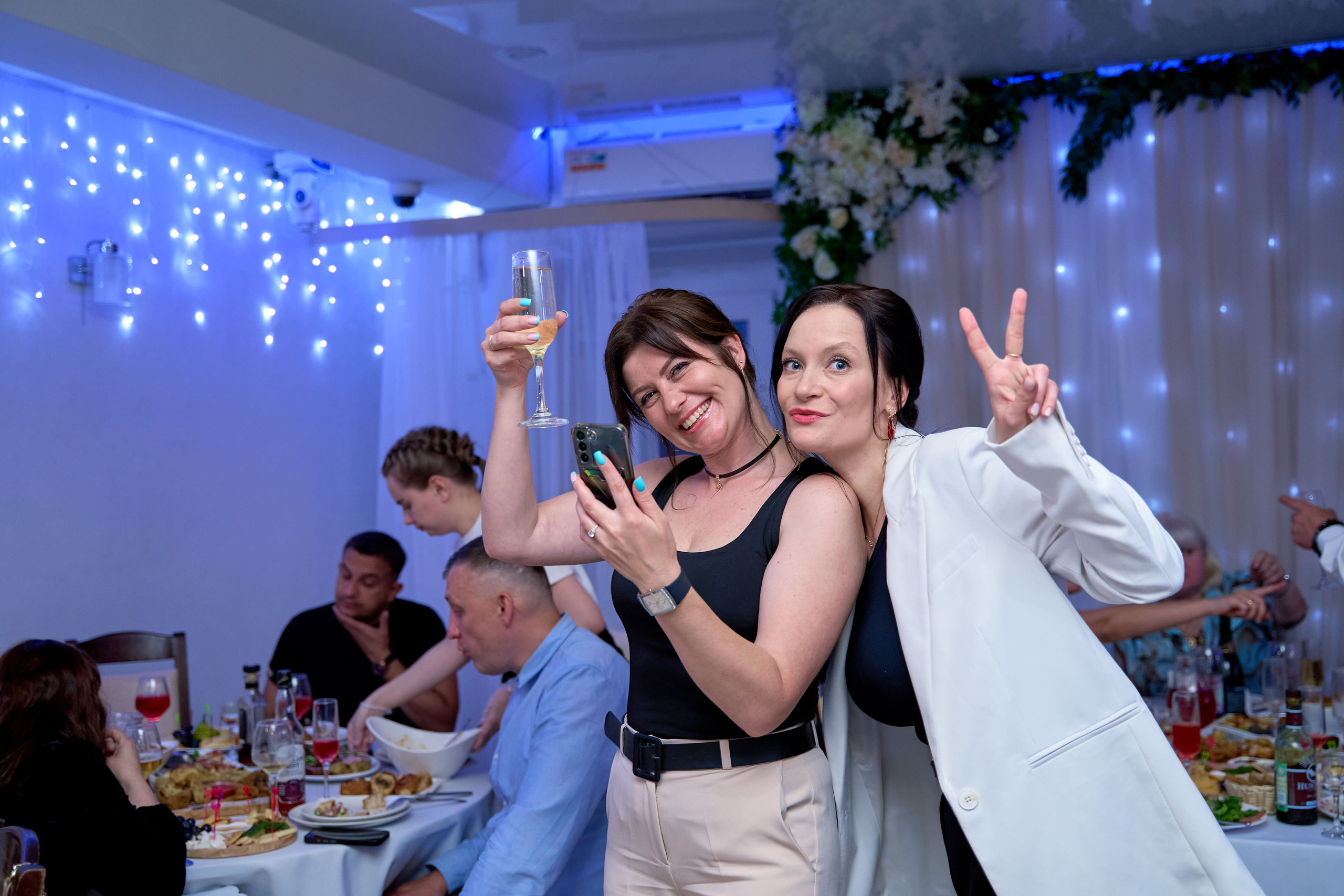 Выпускной. Выпускные фотокниги во Владивостоке Джуган Елена