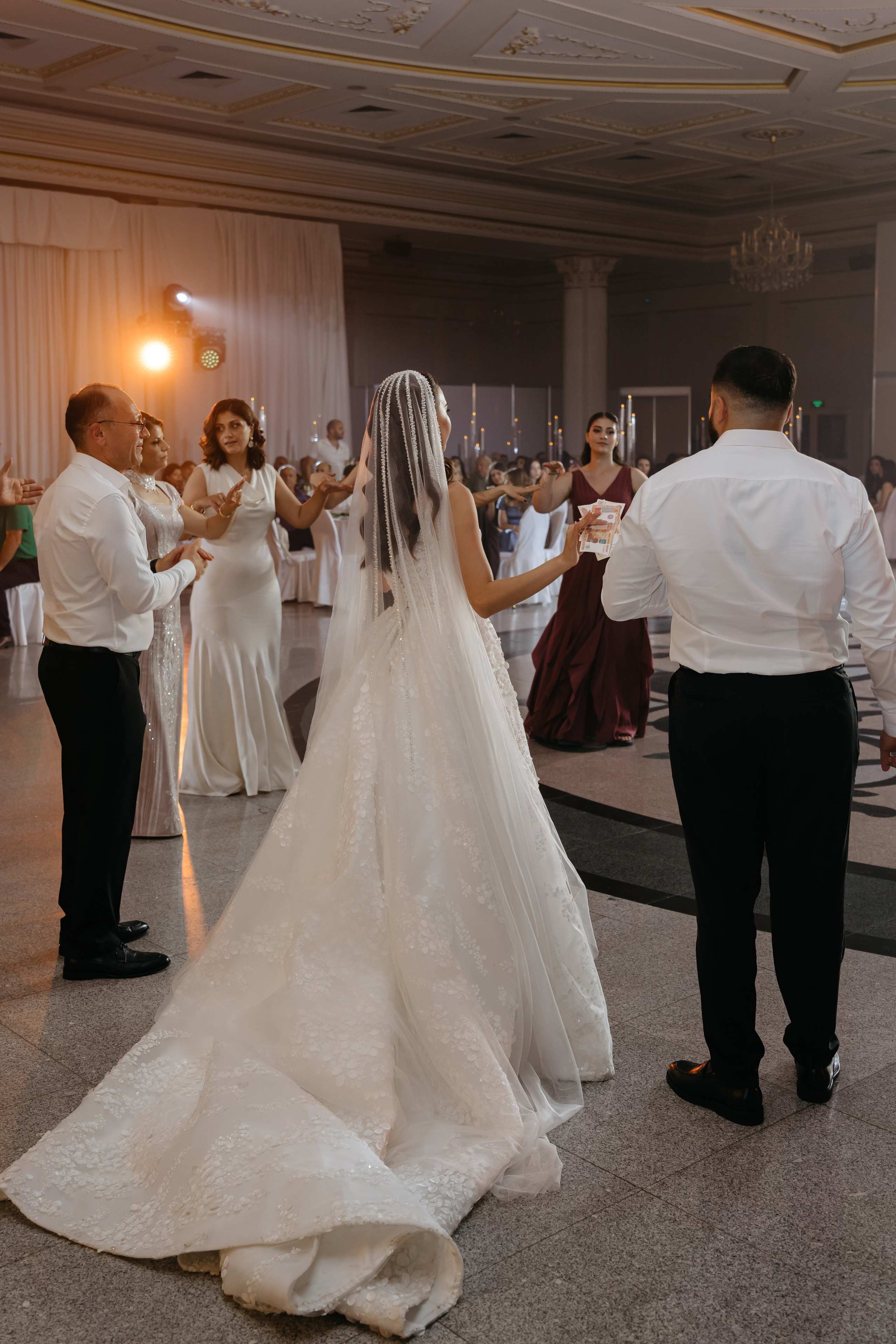 Свадьба Сергея и Карины. Свадебный фотограф Красноярск Вязьминова Мария