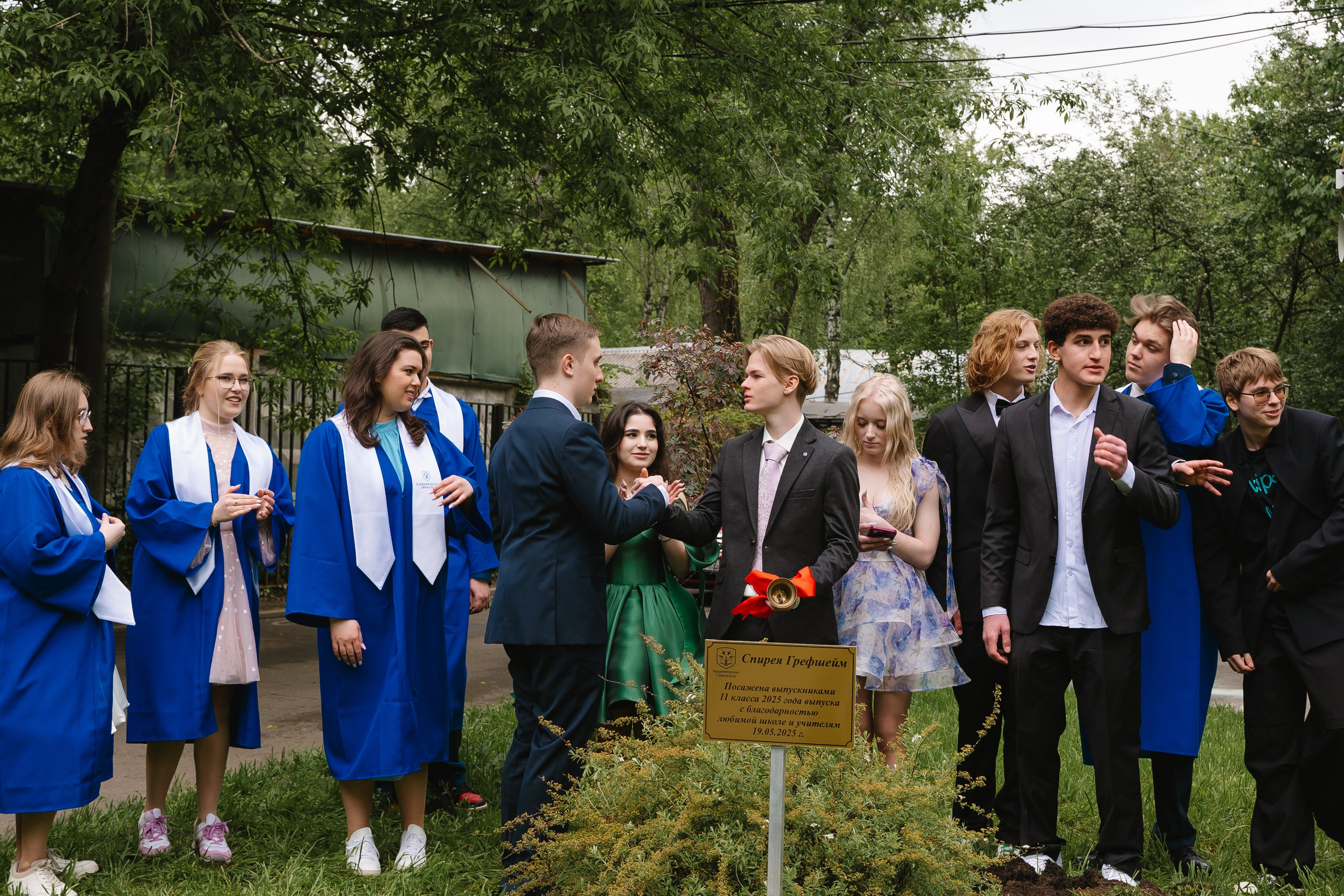 Академическая гимназия 11 класс|последний звонок. Фотограф — Ася Орехова