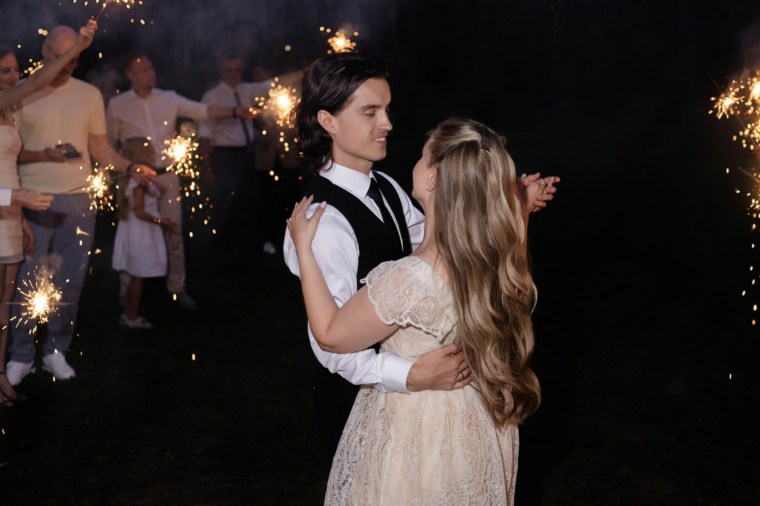 Любовь и рок-н-ролл. Свадебный фотограф видеограф Новосибирск Кемерово Калининград