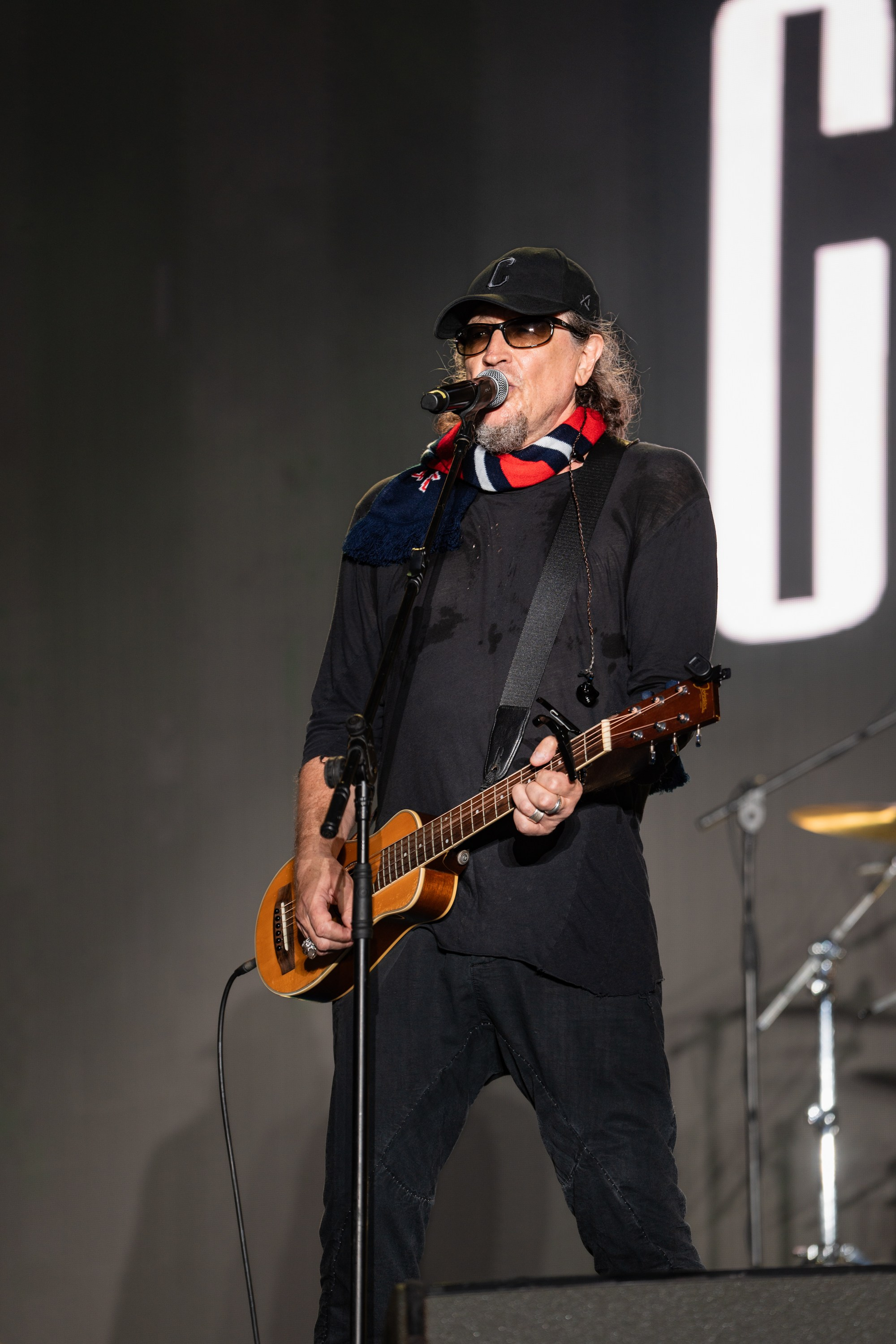 Группа Серьга и Сергей Галанин на ЦСКА ФЕСТ 2024. Сайт Алматинского НЮ АРТ, будуар и фэшн фотографа Дениса Карпенко