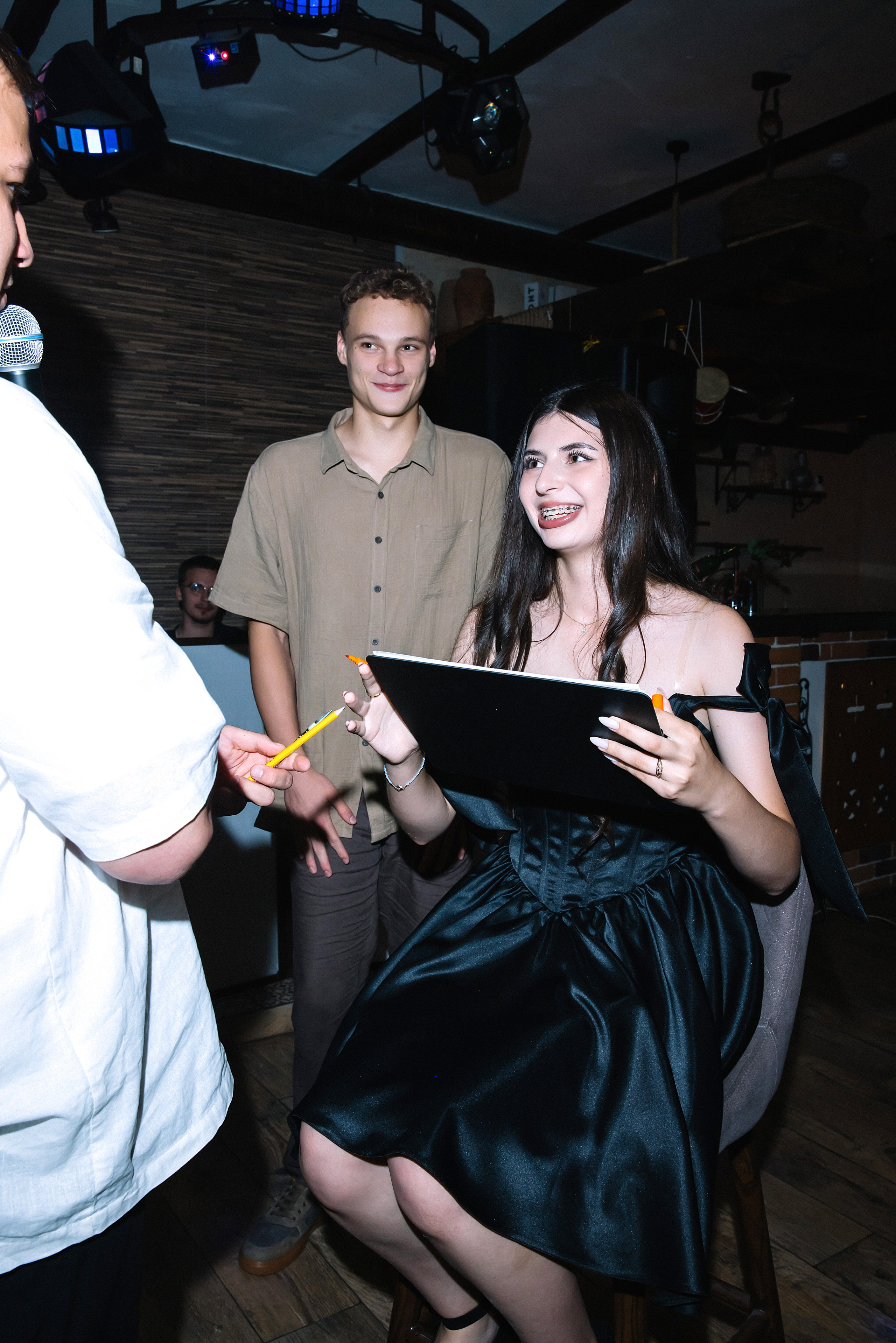 9 класс Гимназия 82. Фотограф и Видеограф в Краснодаре Юлия Солодченко