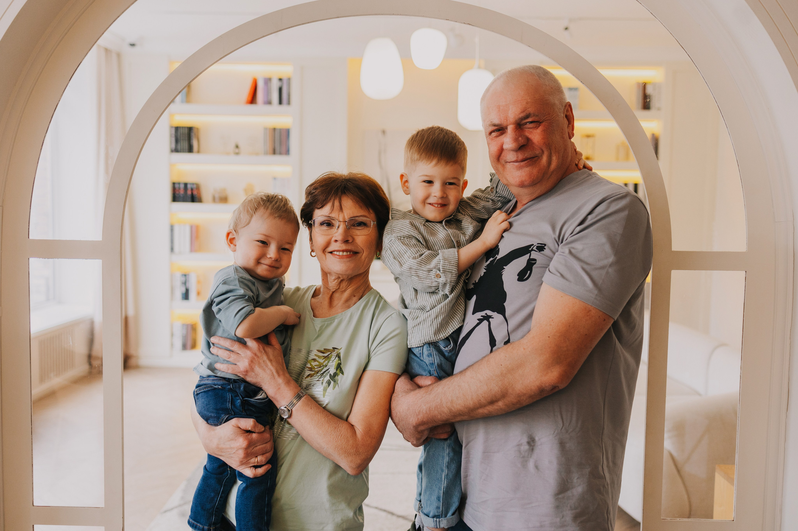 Большая семья. Домашняя фотосессия