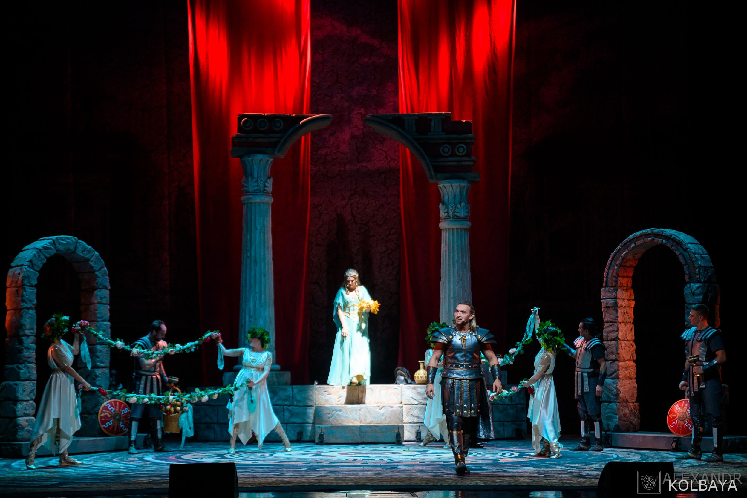 Фоторепортаж со спектакля Гладиатор в Театре Терезы Дуровой. Концертный и театральный репортажный фотограф в Москве Александр Колбая