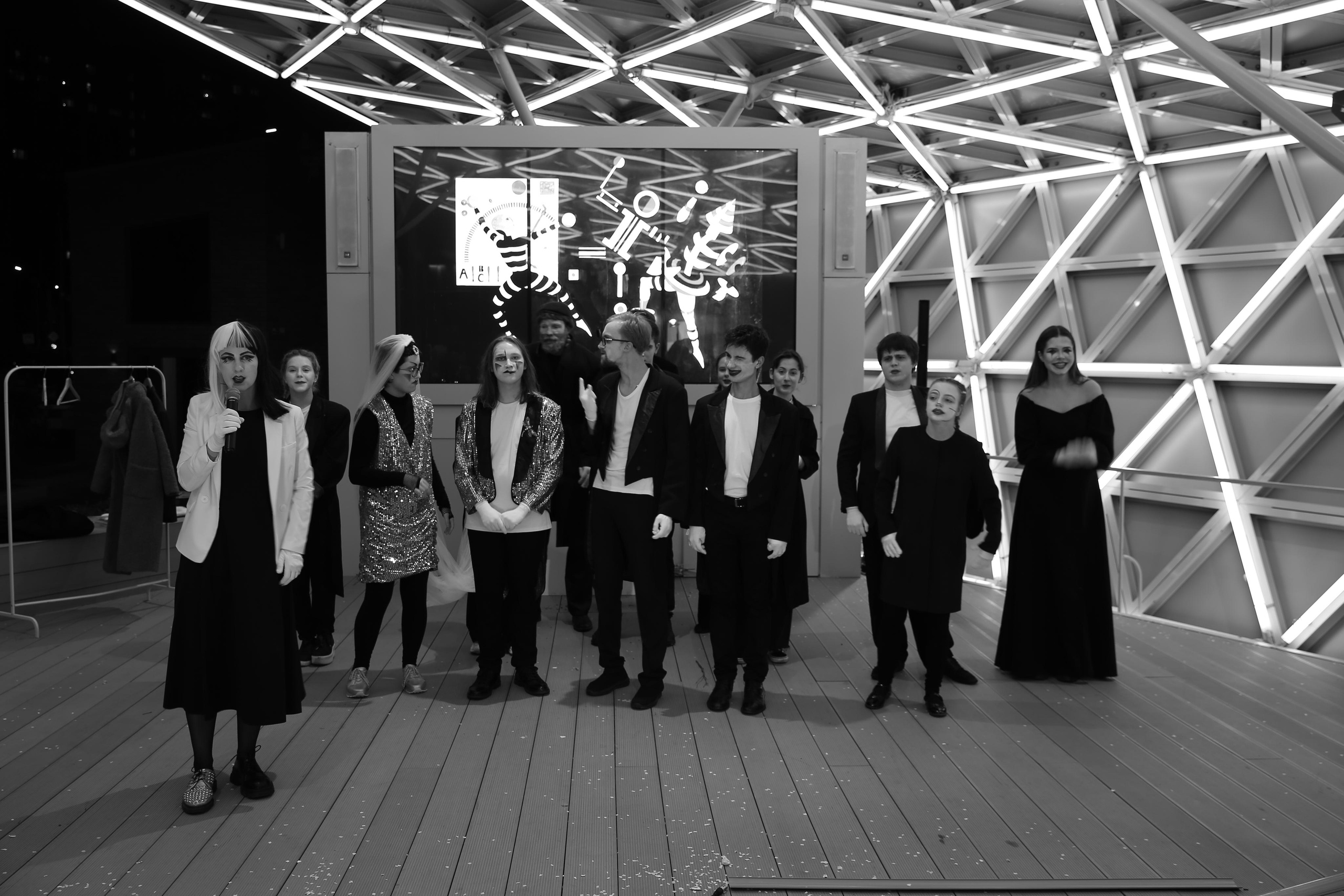 Перфоманс «Жизнь насекомых». ZAGLADIN Bureau