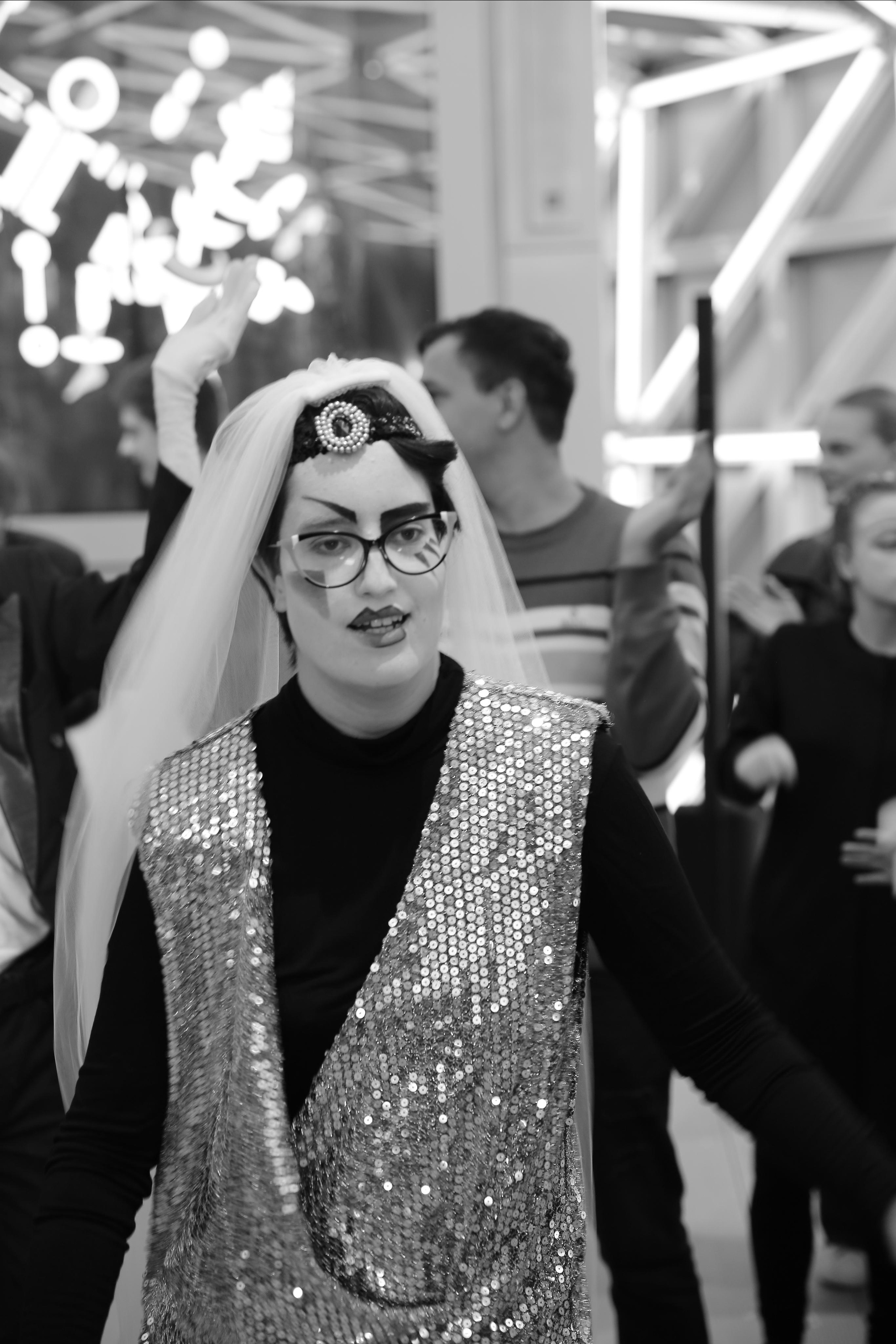 Перфоманс «Жизнь насекомых». ZAGLADIN Bureau