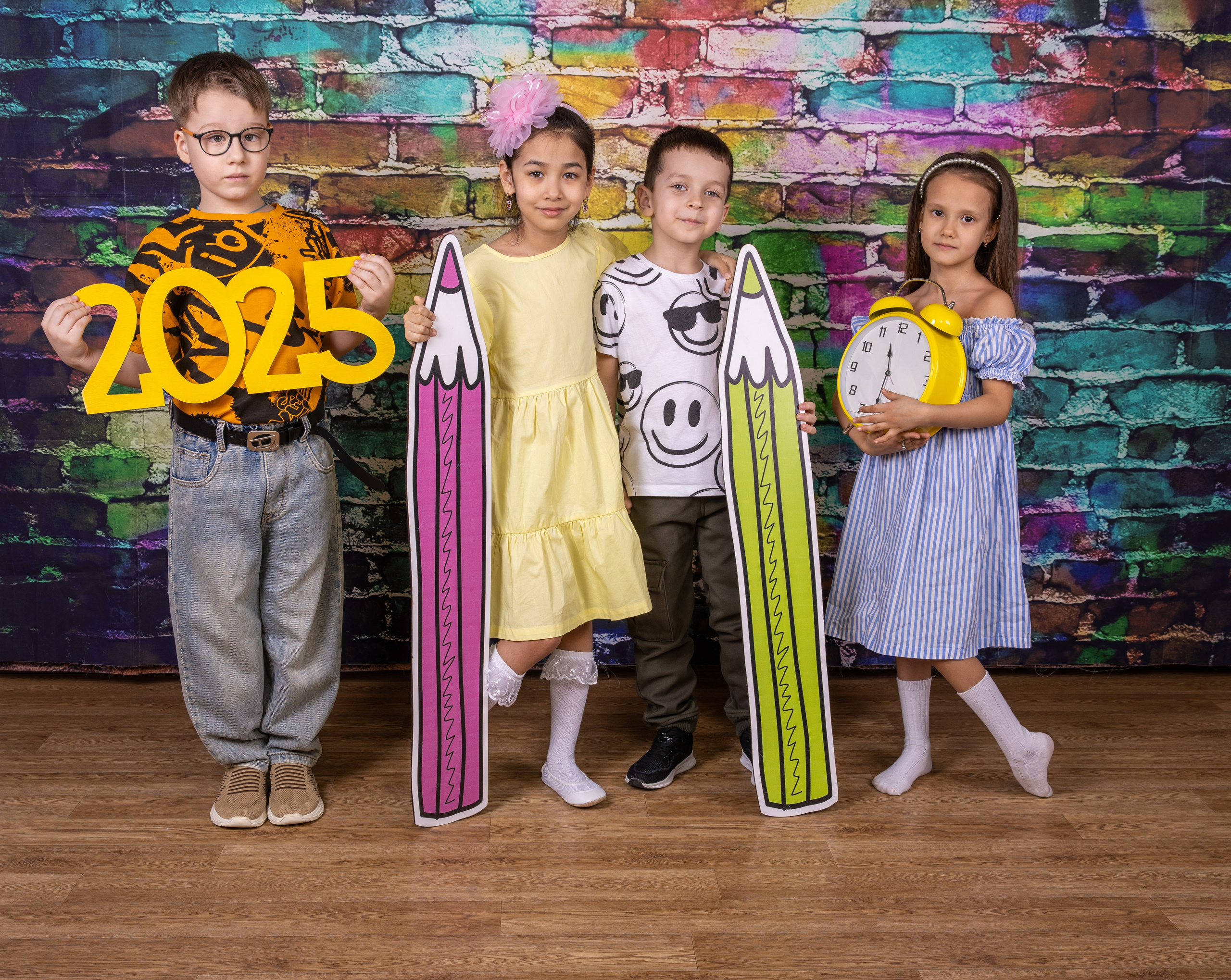 Фоны для фотосессий. Выпускные альбомы на заказ Нягань (фотокнигиназаказнягань)