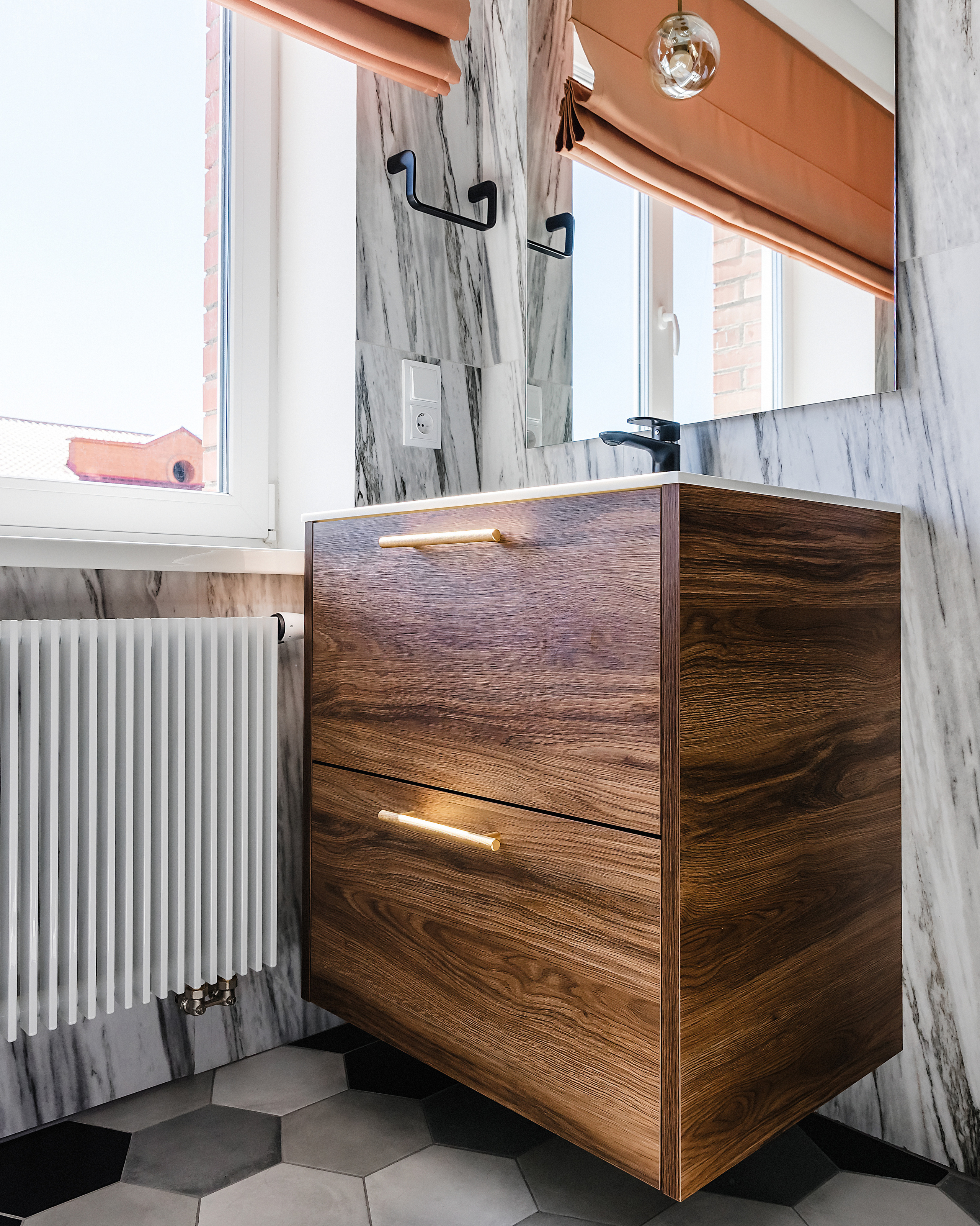 Тобольская. Фотограф и видеограф в Улан-Удэ: Аюна Габагуева и Артём Шаханов