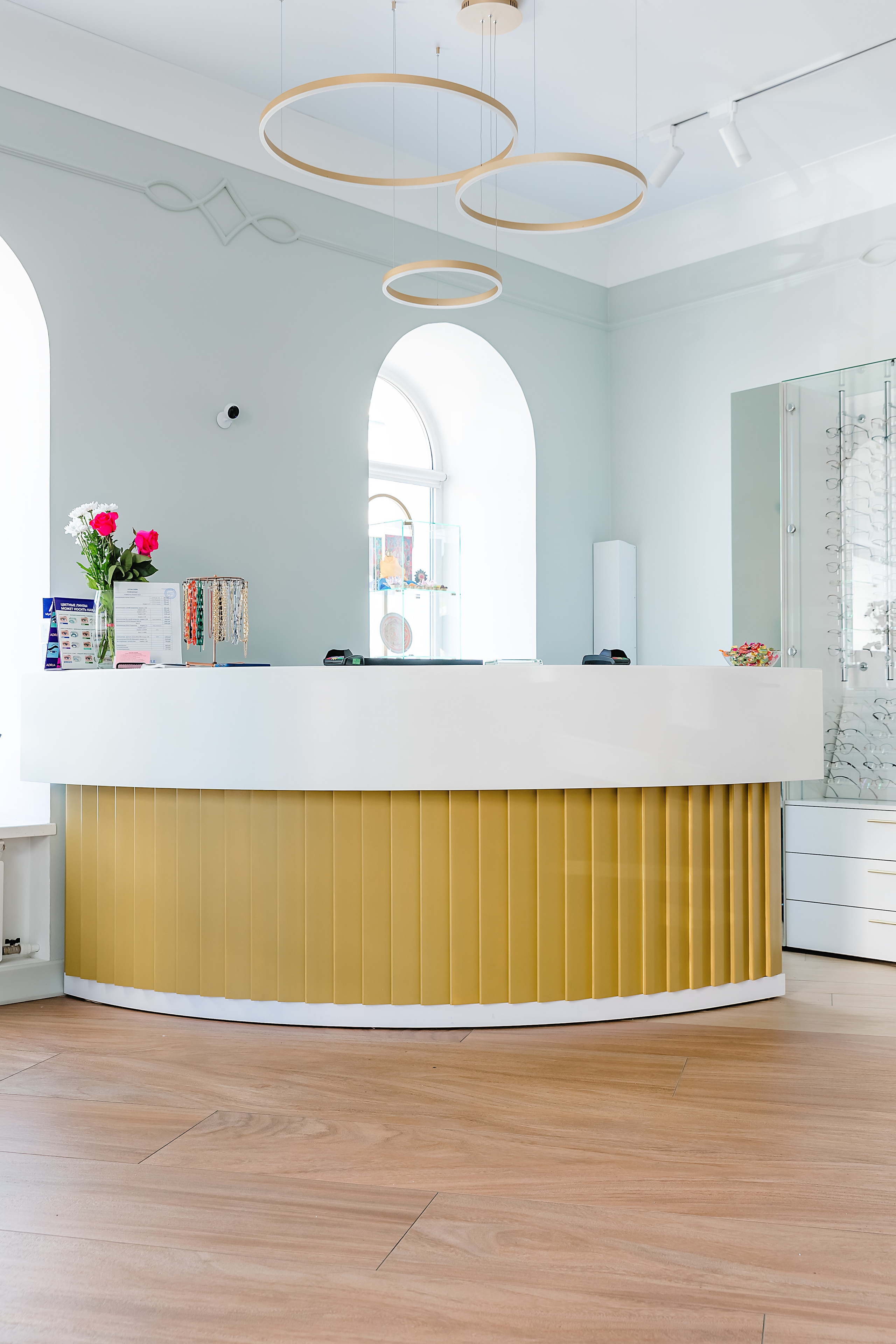 Салон «Оптик Лайф». Фотограф и видеограф в Улан-Удэ: Аюна Габагуева и Артём Шаханов