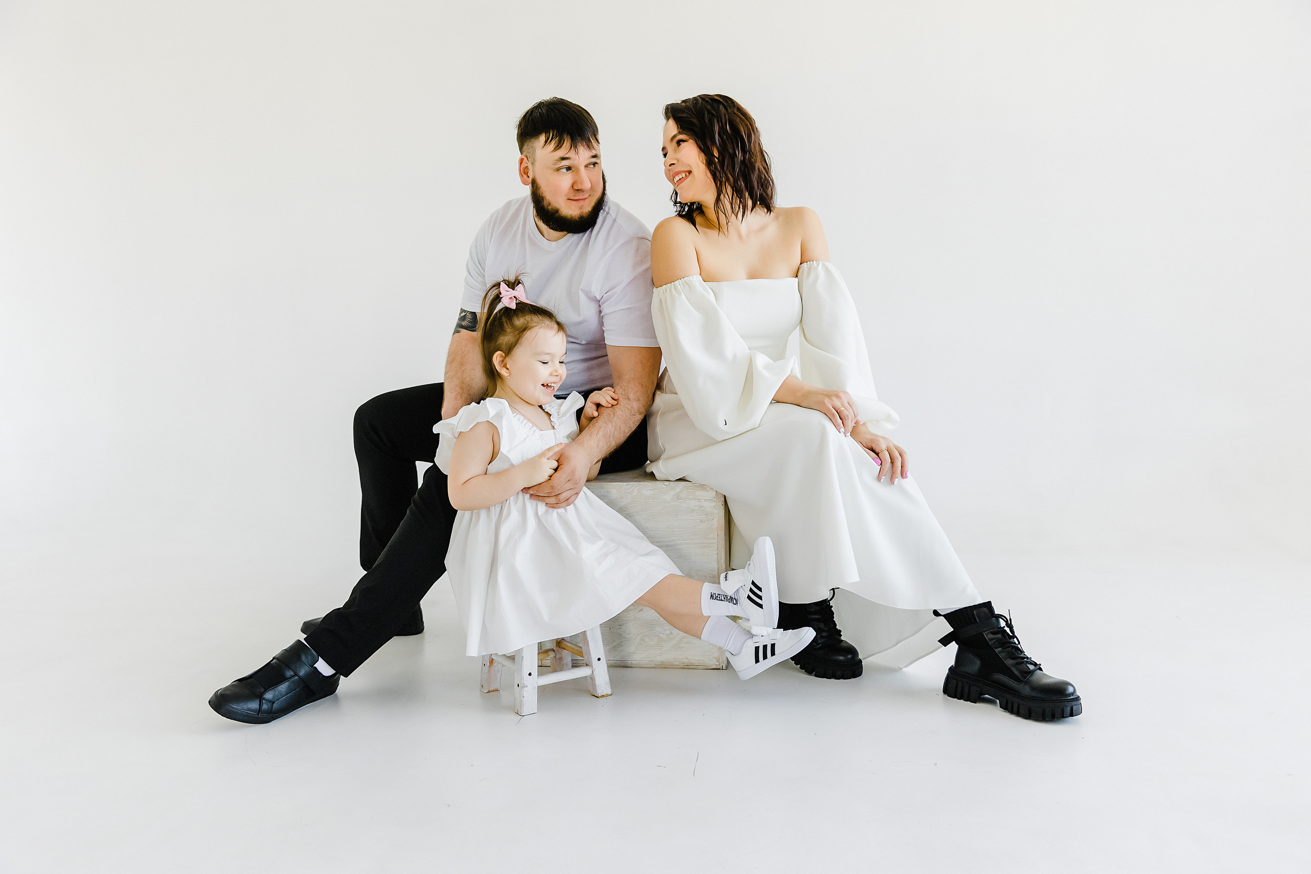 Кристина и семья. Фотограф и видеограф в Улан-Удэ: Аюна Габагуева и Артём Шаханов