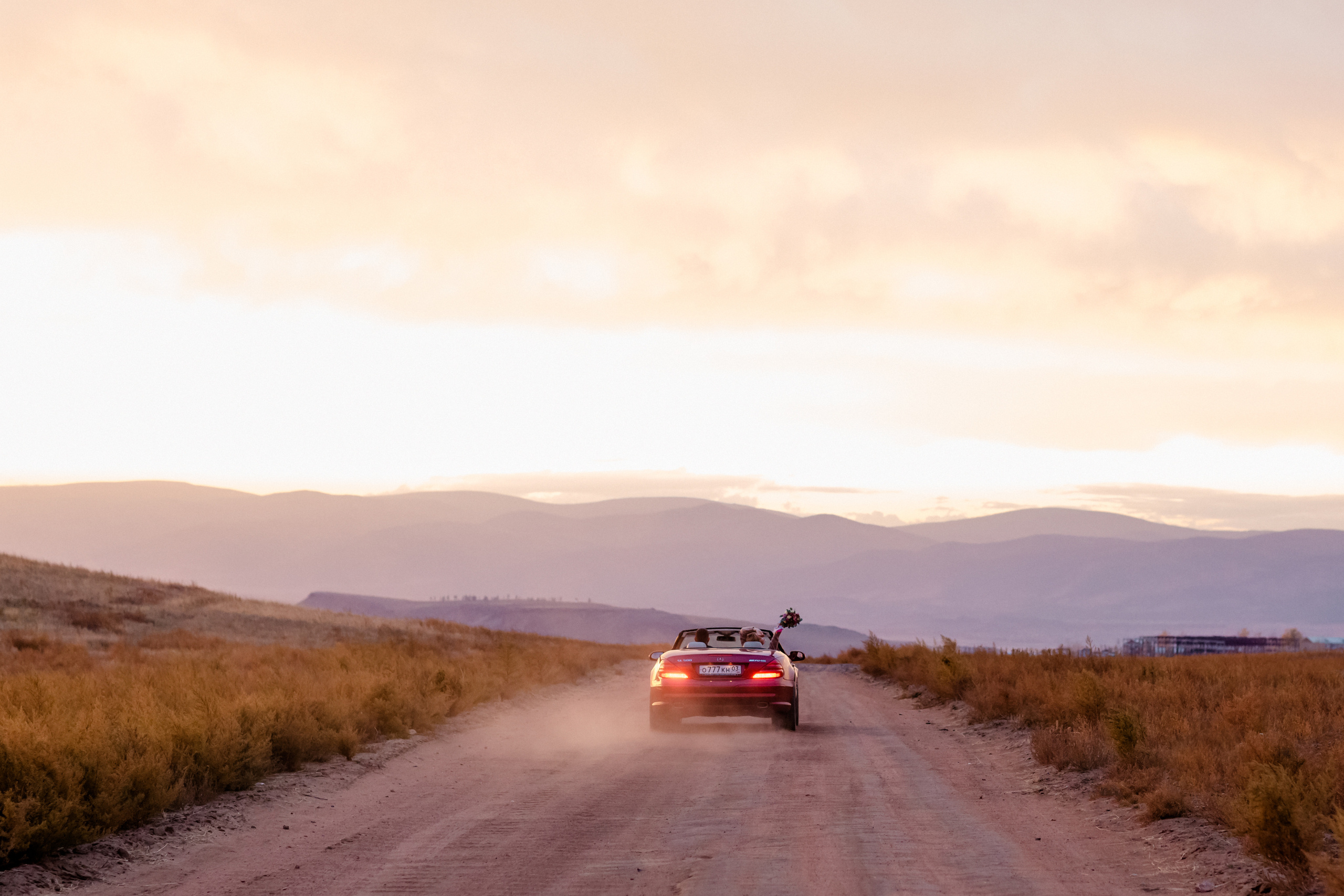 Маленькая Италия. Фотограф и видеограф в Улан-Удэ: Аюна Габагуева и Артём Шаханов