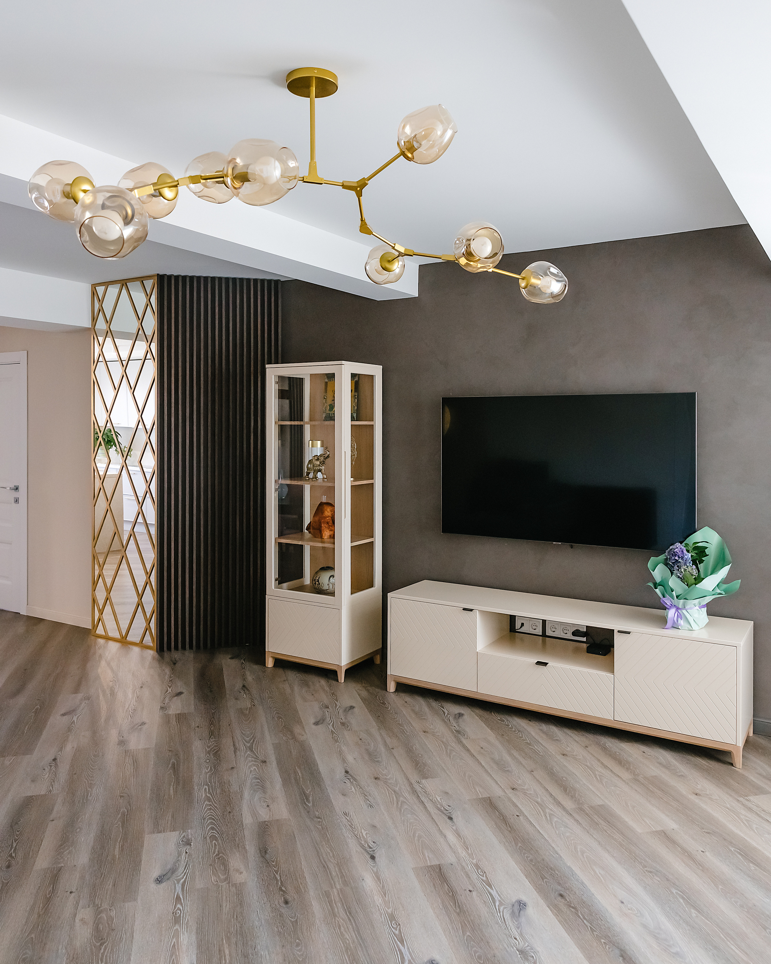 Тобольская. Фотограф и видеограф в Улан-Удэ: Аюна Габагуева и Артём Шаханов