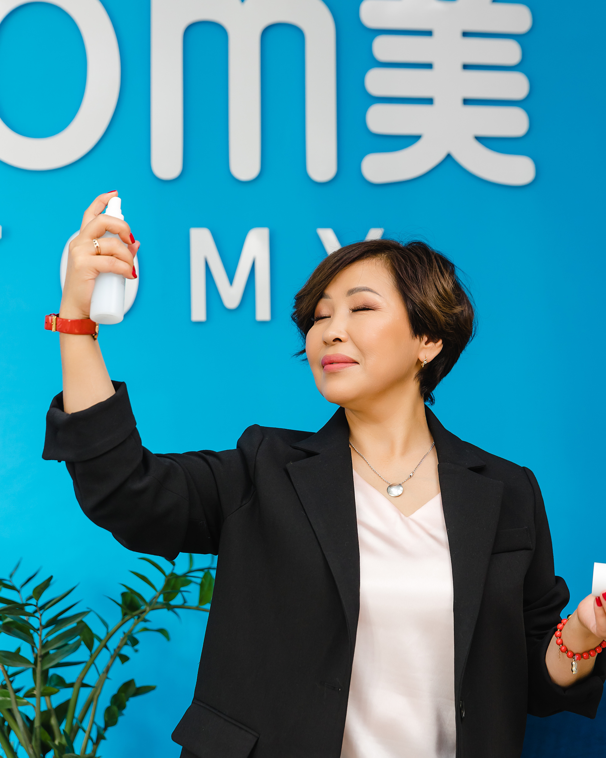 @sayana_atomy. Фотограф и видеограф в Улан-Удэ: Аюна Габагуева и Артём Шаханов