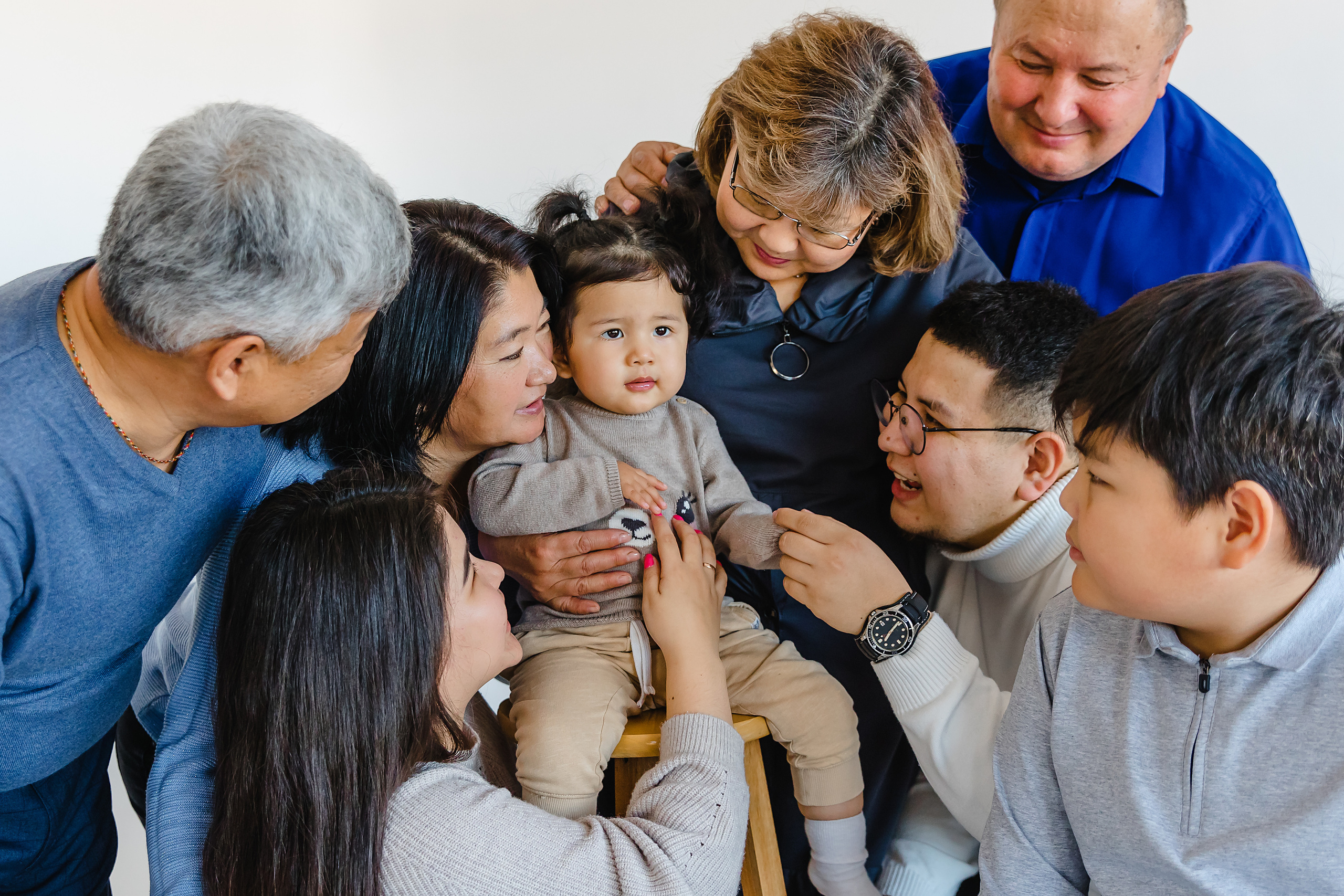 Пуговка @adisa_sma1 и её надёжный тыл. Фотограф и видеограф в Улан-Удэ: Аюна Габагуева и Артём Шаханов