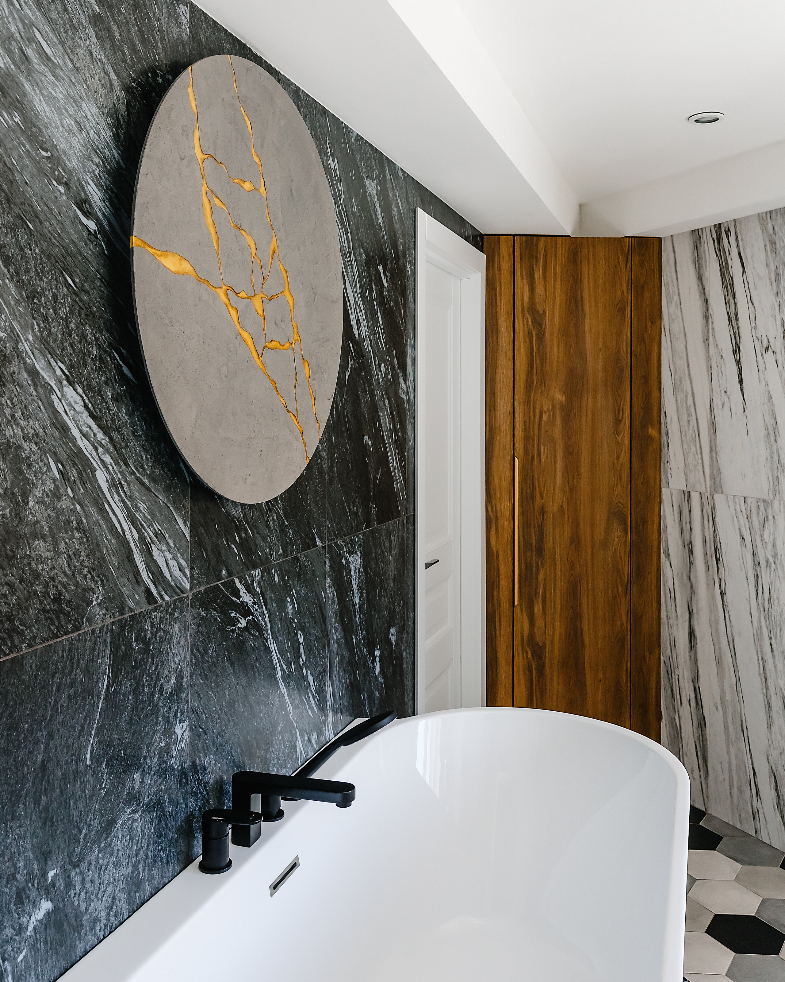 Тобольская. Фотограф и видеограф в Улан-Удэ: Аюна Габагуева и Артём Шаханов