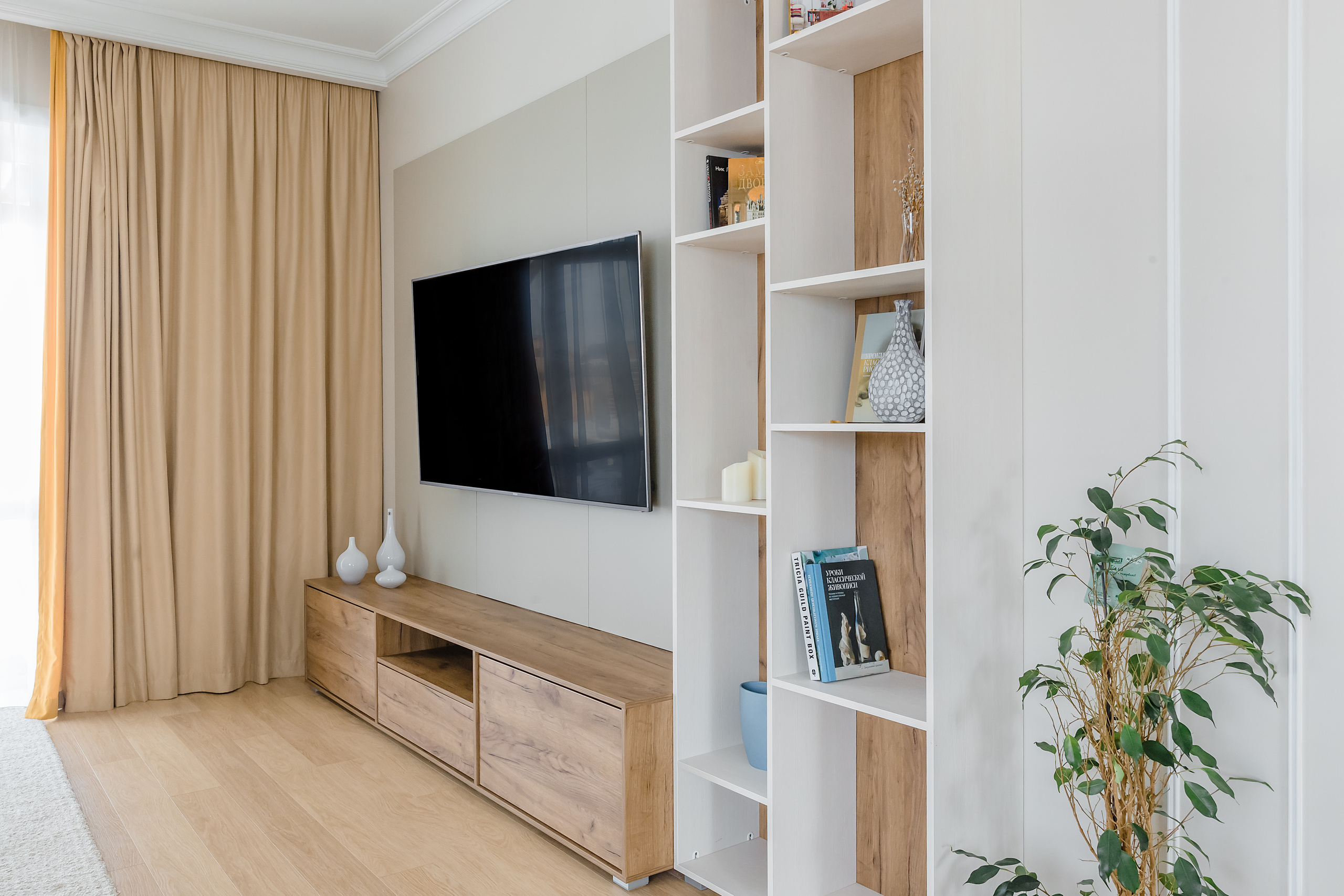 Мирная. Фотограф и видеограф в Улан-Удэ: Аюна Габагуева и Артём Шаханов