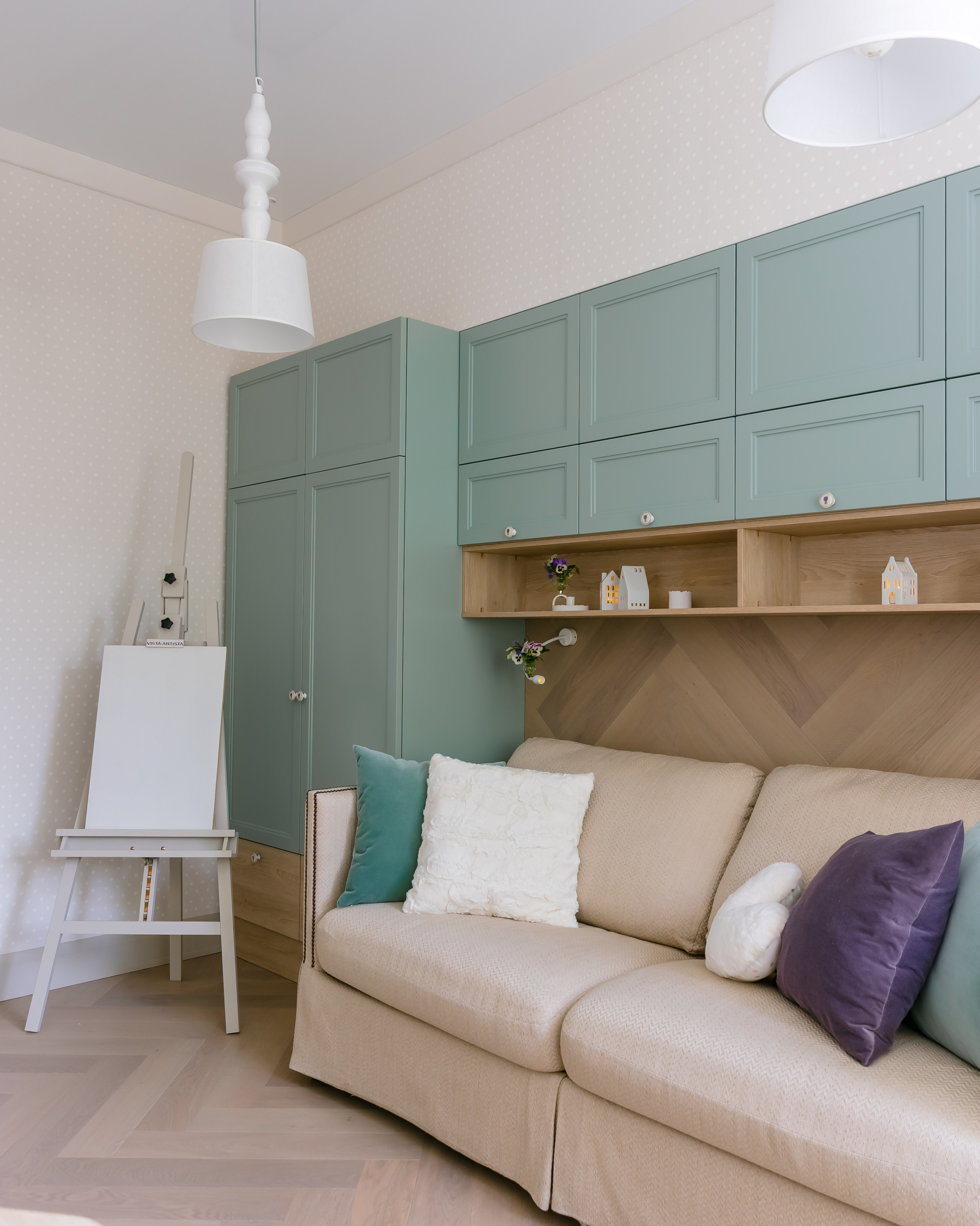 Кабинет на Ленина. Фотограф и видеограф в Улан-Удэ: Аюна Габагуева и Артём Шаханов