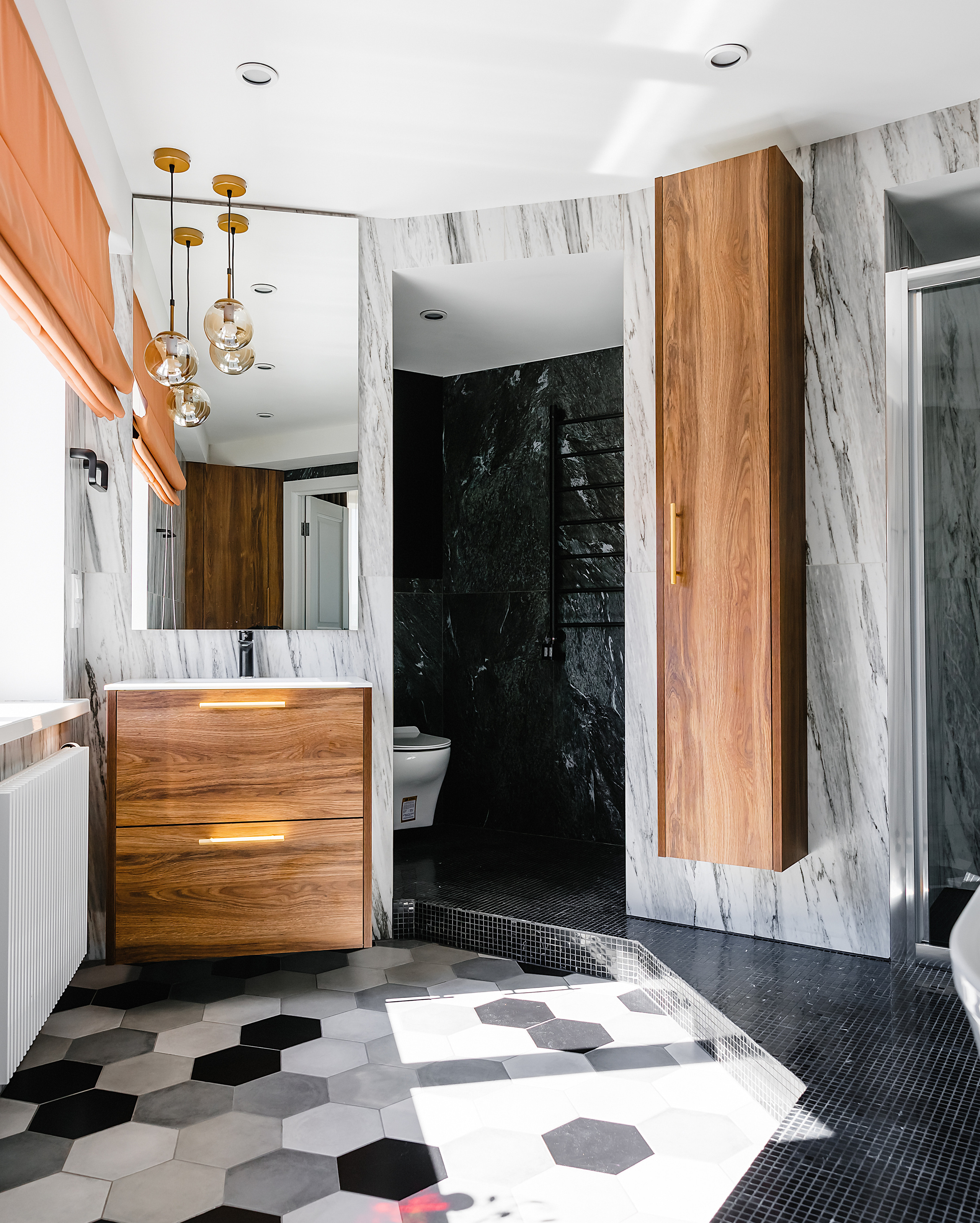 Тобольская. Фотограф и видеограф в Улан-Удэ: Аюна Габагуева и Артём Шаханов