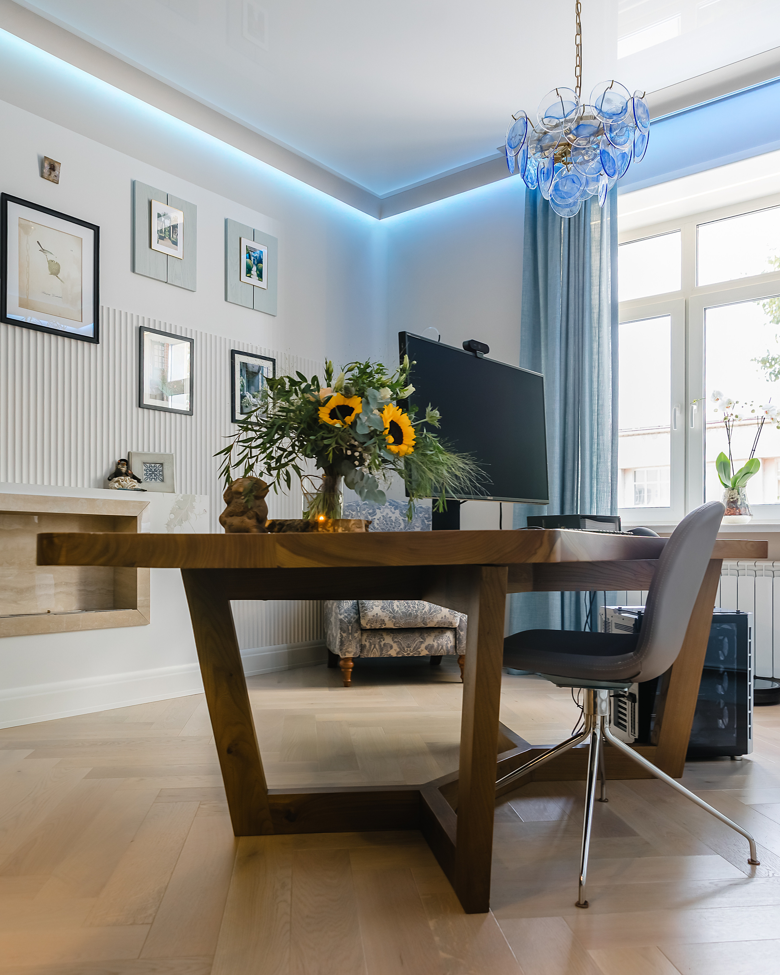 Кабинет на Ленина. Фотограф и видеограф в Улан-Удэ: Аюна Габагуева и Артём Шаханов