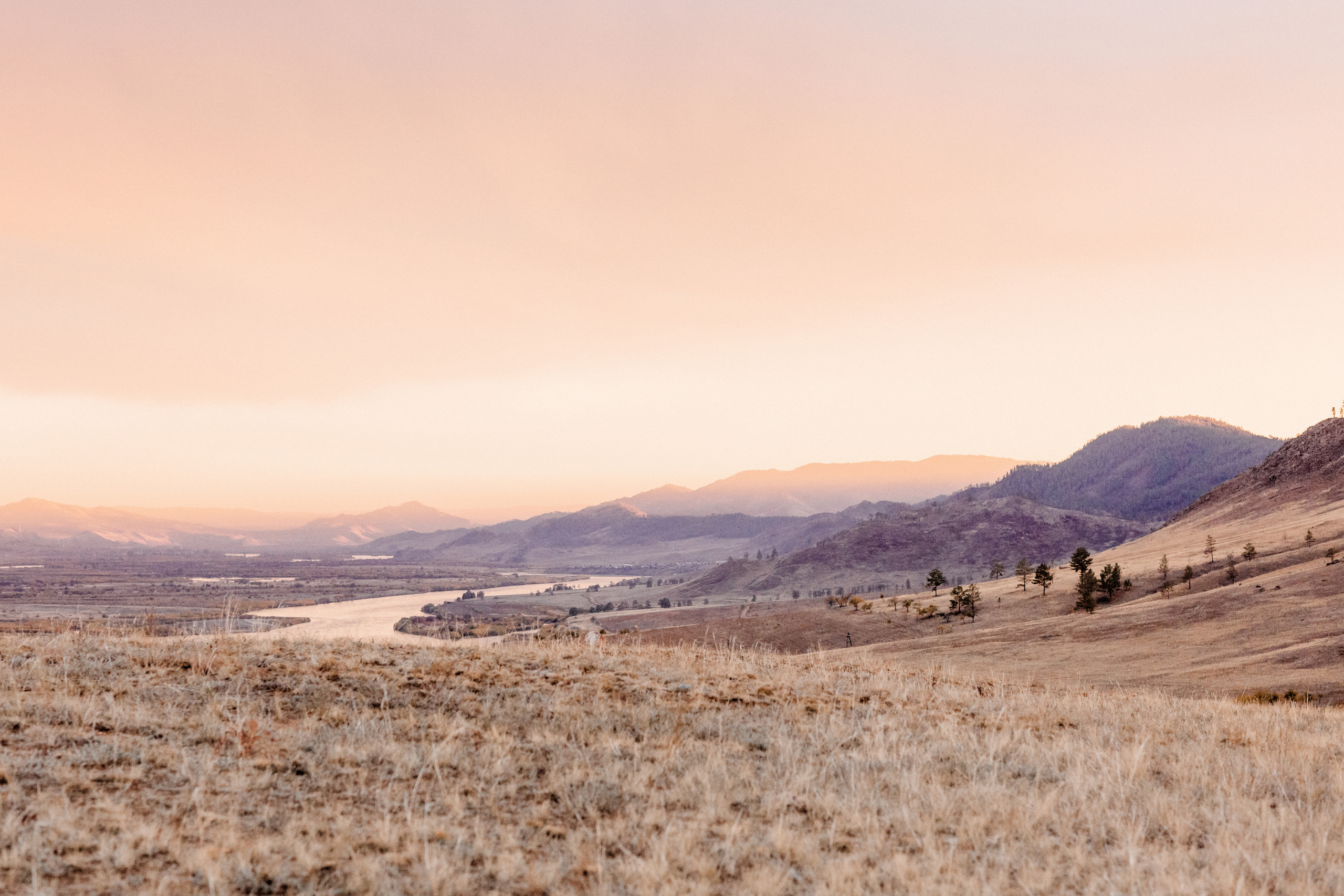 Маленькая Италия. Фотограф и видеограф в Улан-Удэ: Аюна Габагуева и Артём Шаханов