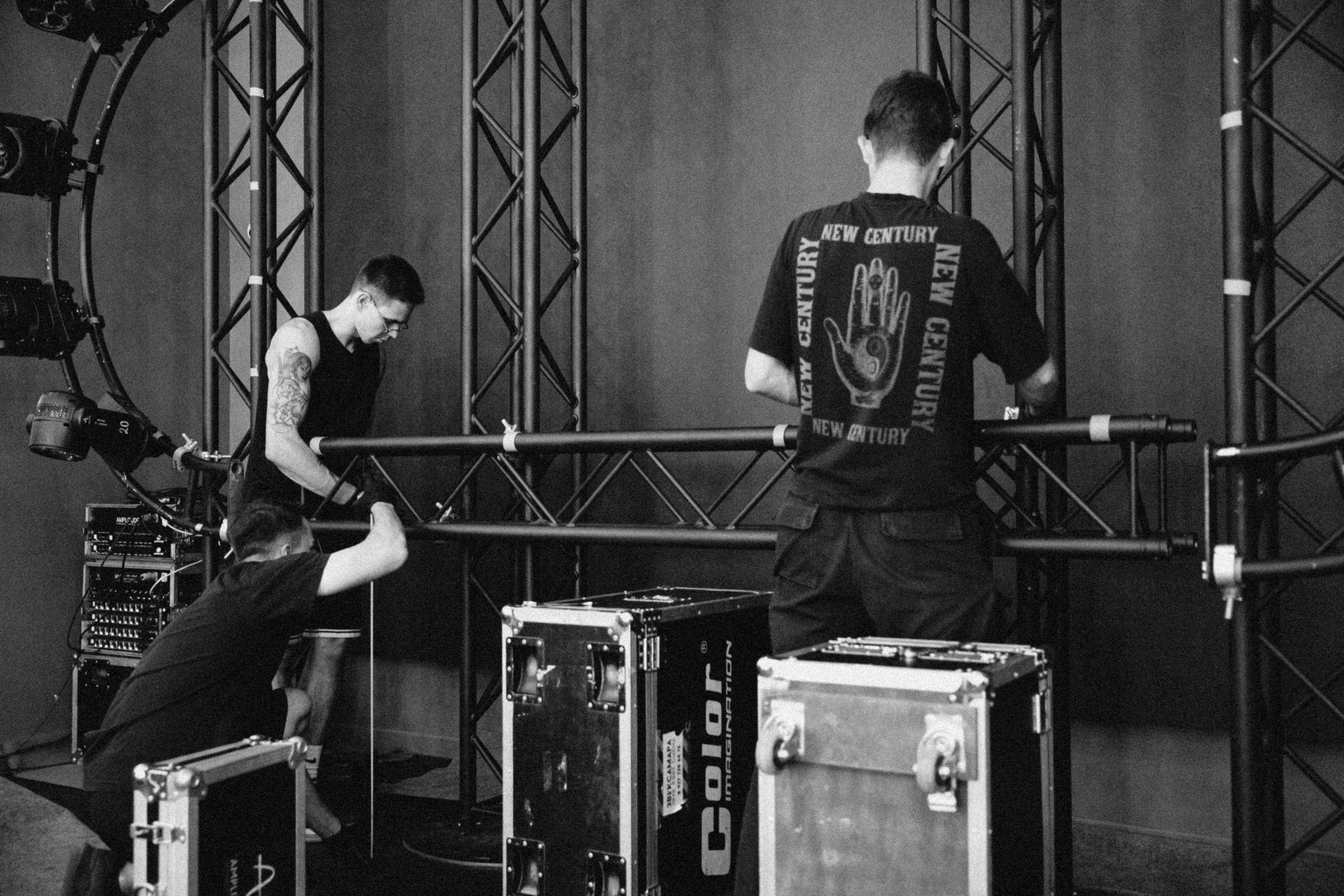 Бэки монтаж