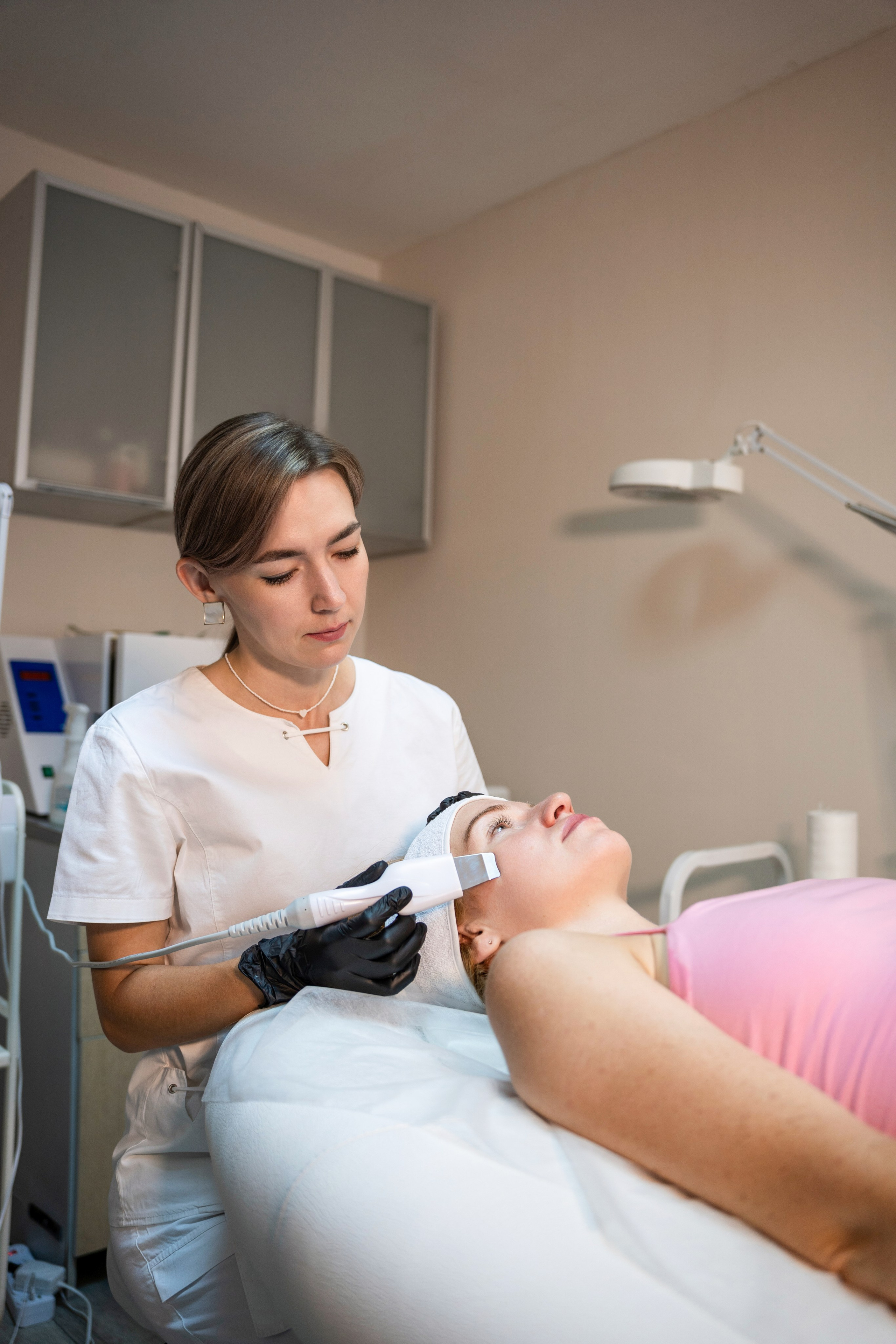 Контент съемка, косметолог эстетист. Норина Анна, фотограф в Самаре, НЕЙРОфото по всему миру. Создаю кадры которые цепляют за душу