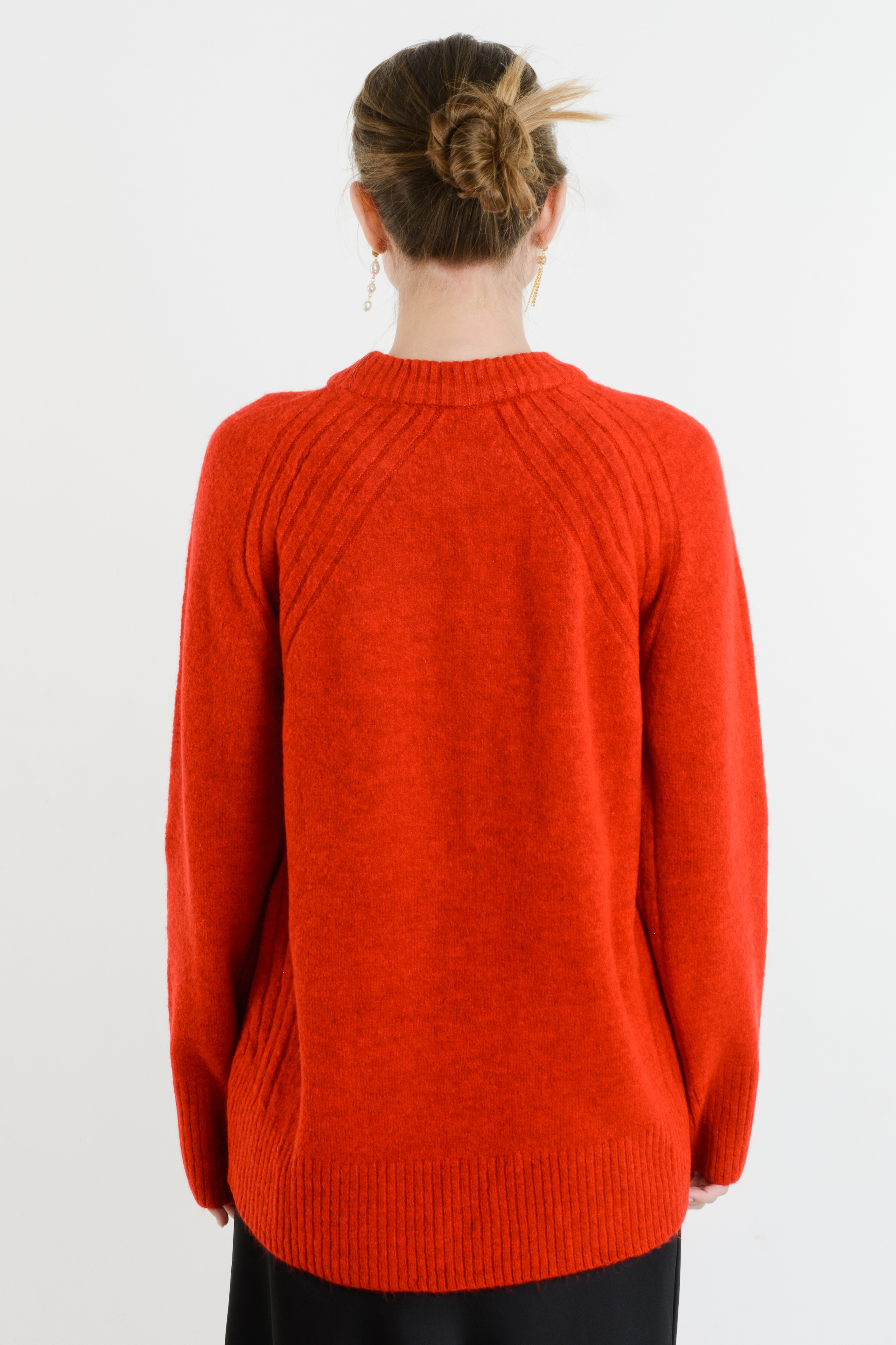 Фотосъемка для маркетплейсов, вайлдберриз, озон, ламода. Юлия Гоголева. Fashion-фотограф в Волгограде