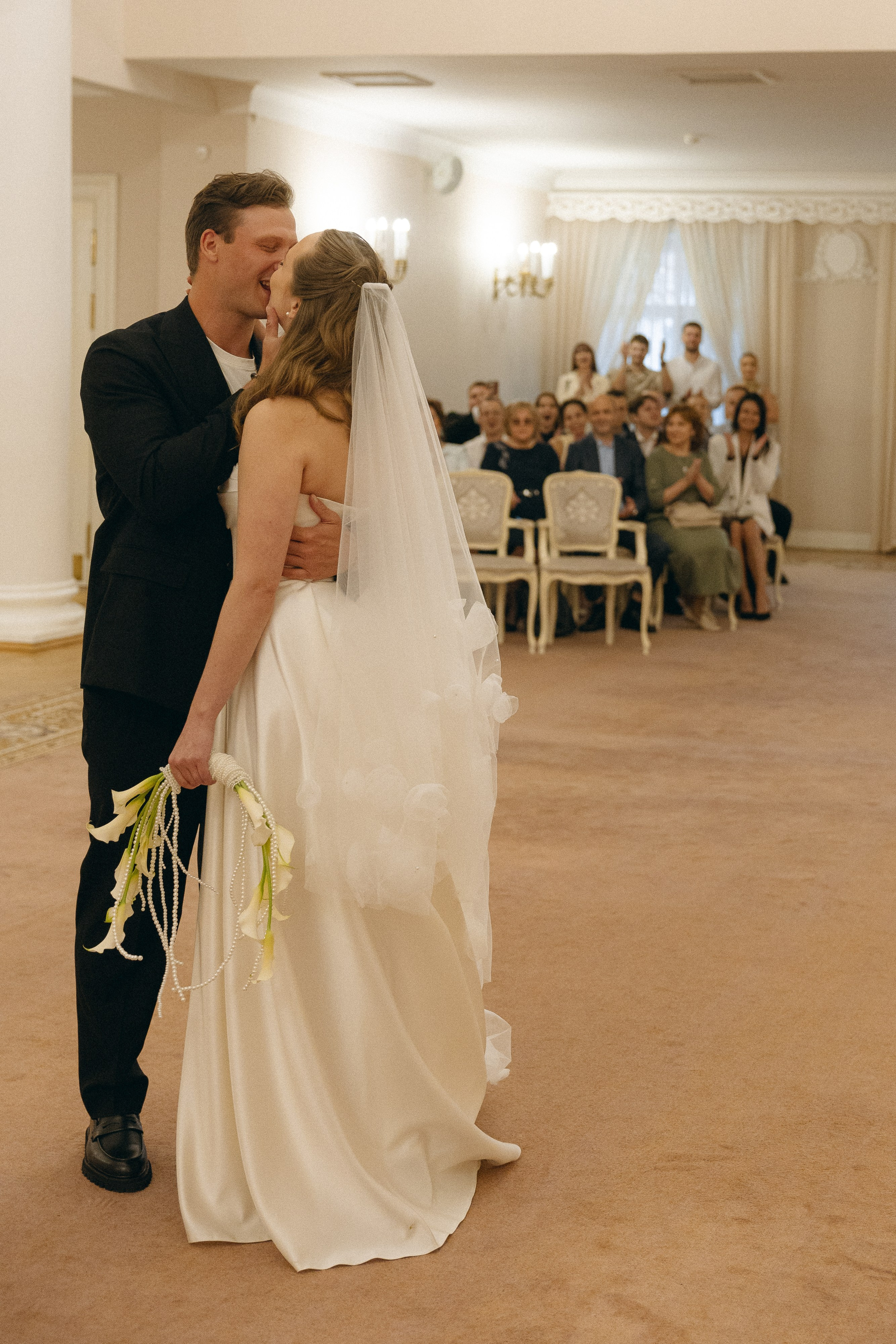 Напоминая о твоих поцелуях. Свадебный фотограф Таня Караисаева