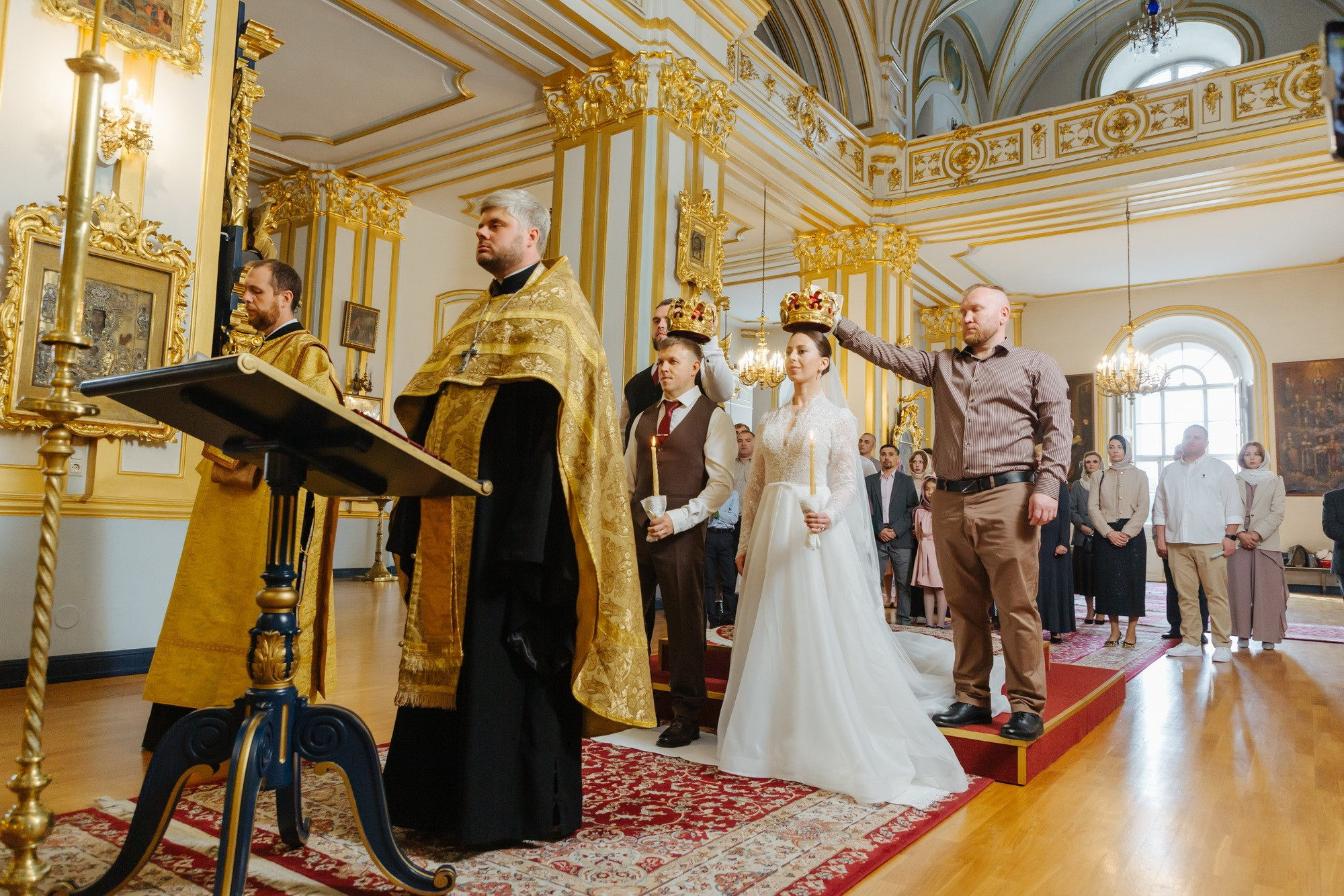 Венчание Николо Богоявленский морской собор. Фотограф крещение венчание в Петербурге! Помогает подобрать храм и посоветовал душевного батюшку в СПб