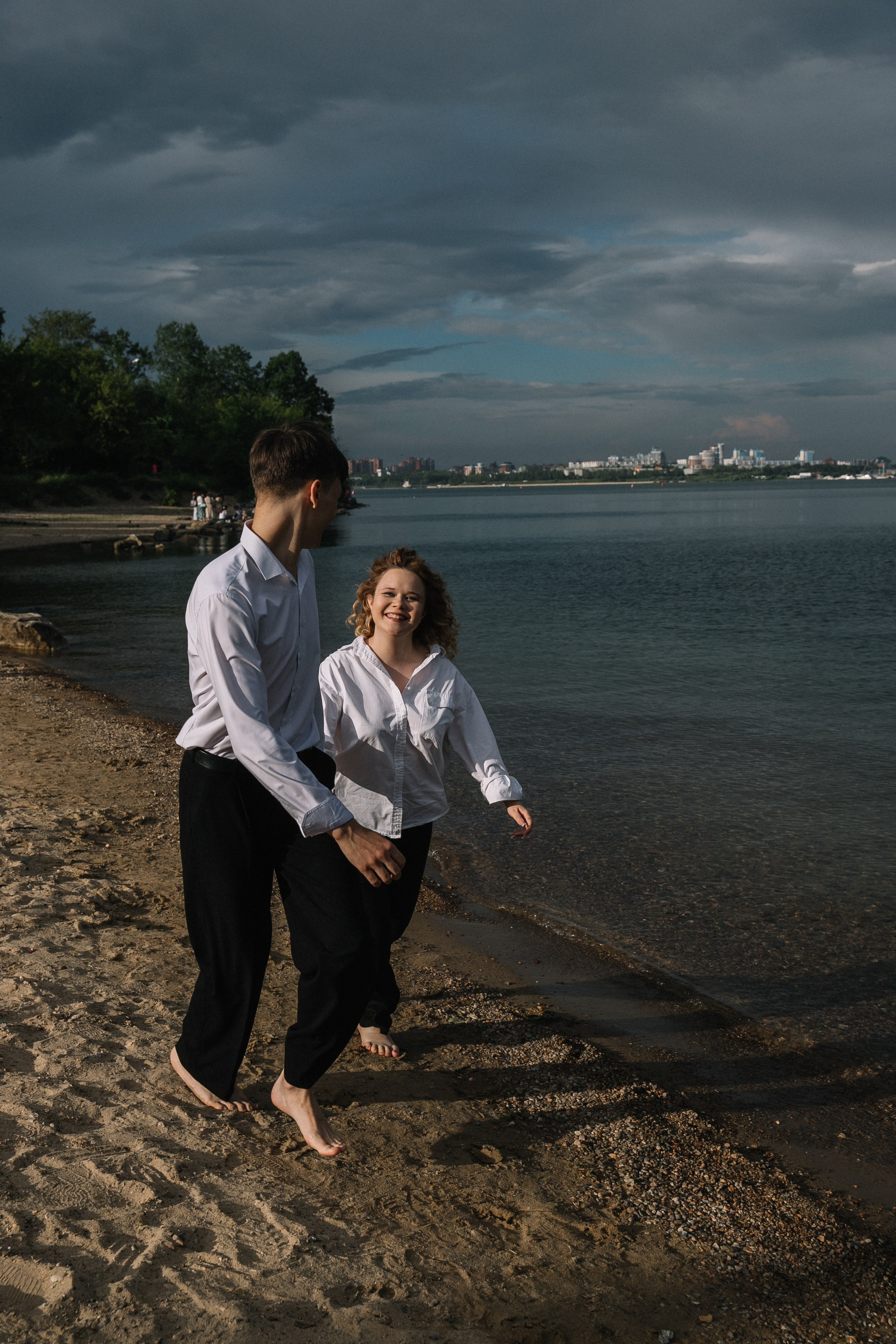 LOVE story для Лизы и Дениса. Фотограф в Иркутске Анастасия Кись. Студийная фотосессия беременности в тканях Иркутск. Семейная фотосессия, ПОРТРЕТ «ПОКОЛЕНИЕ»