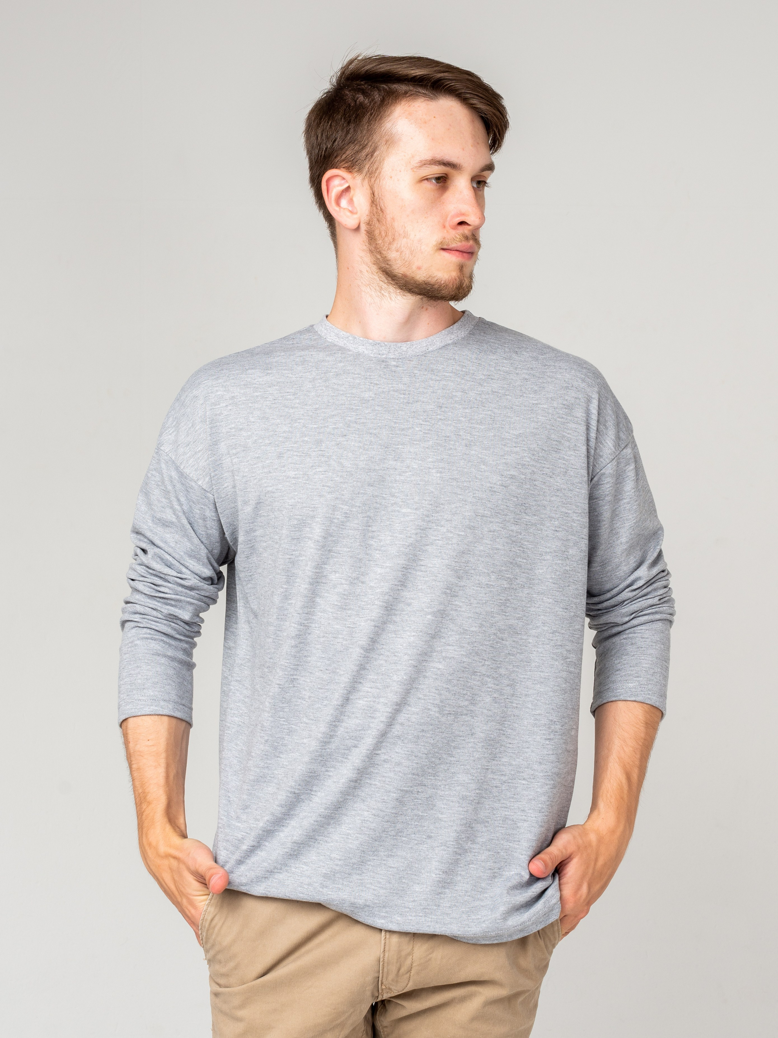 Илья, 179 см, 46-48 р-р. KED Production — продакшн из СПб. Создаём фото, видео и контент, который помогает брендам и селлерам продавать больше